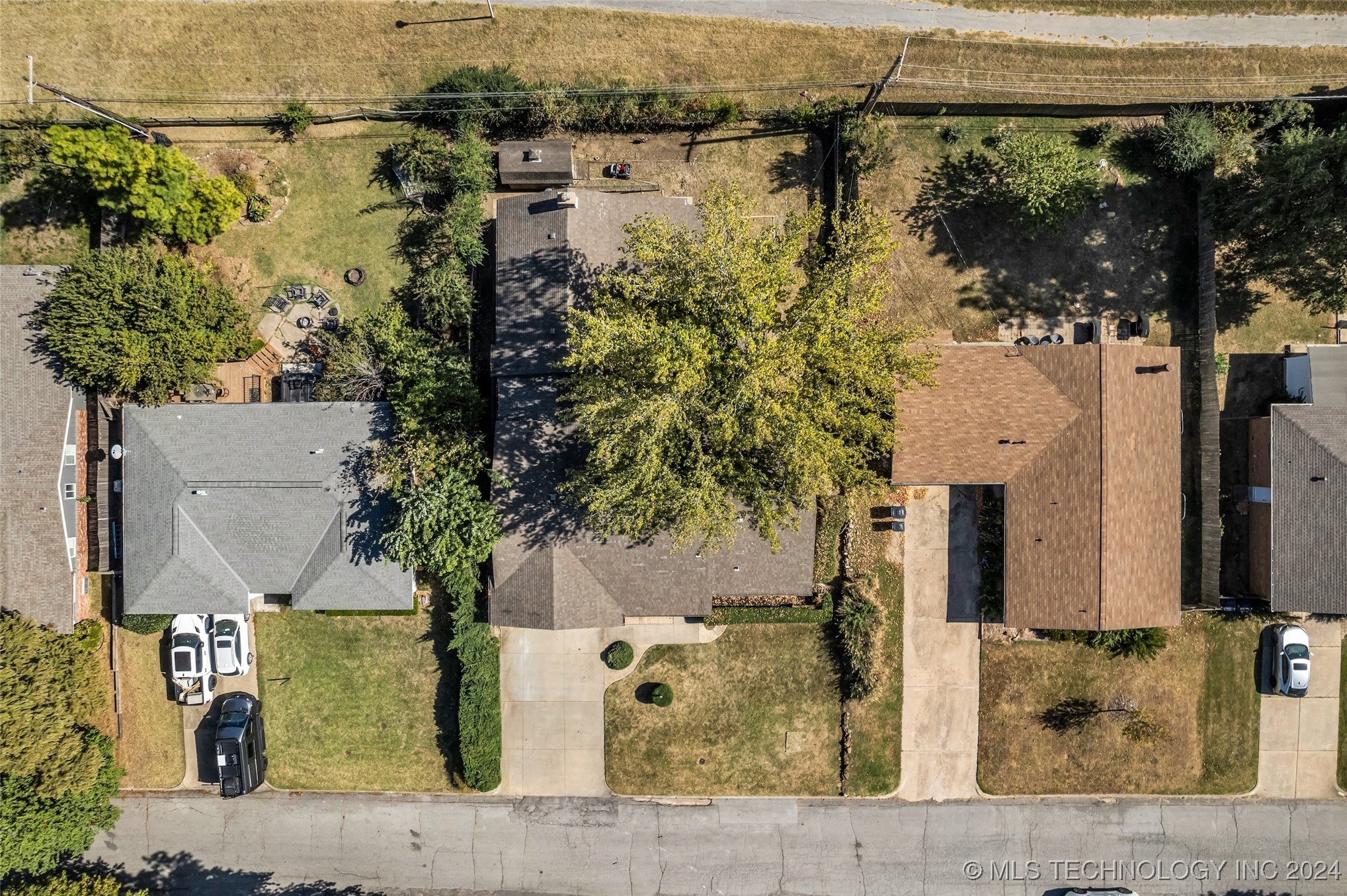 5429 S Pittsburg Avenue