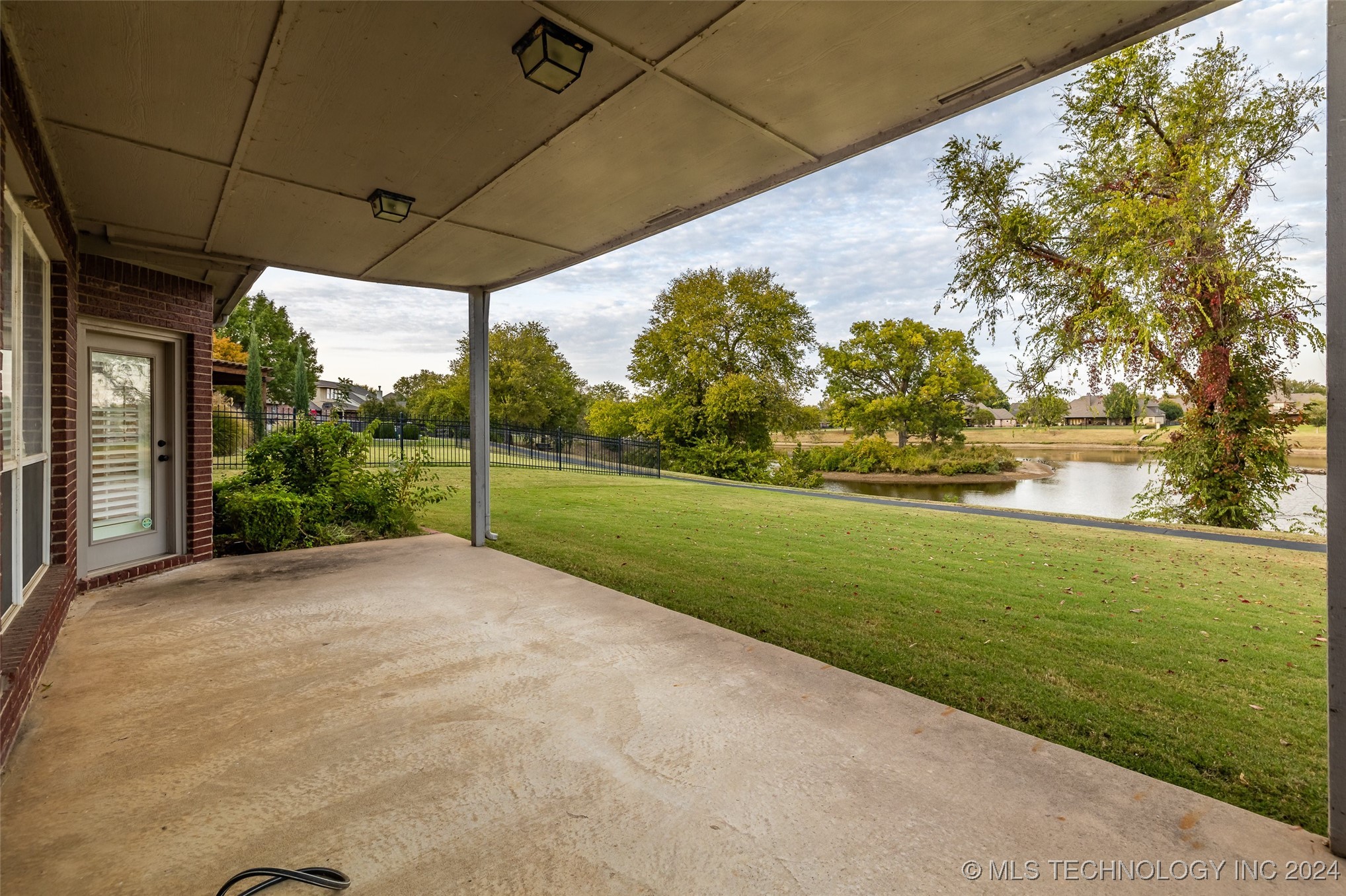 617 S 75th Street
