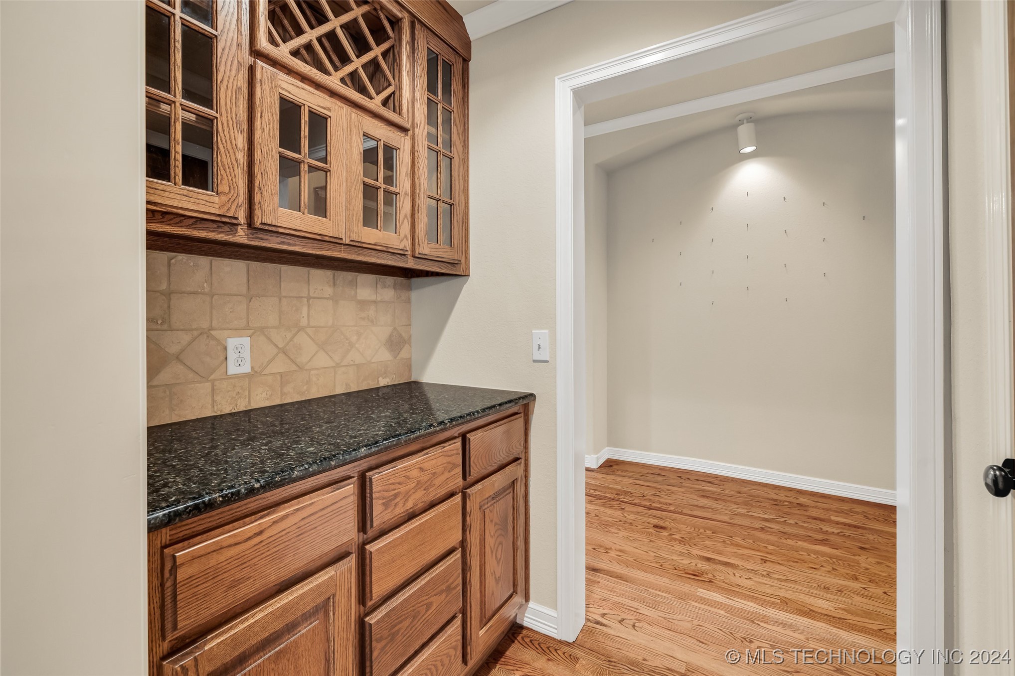617 S 75th Street
