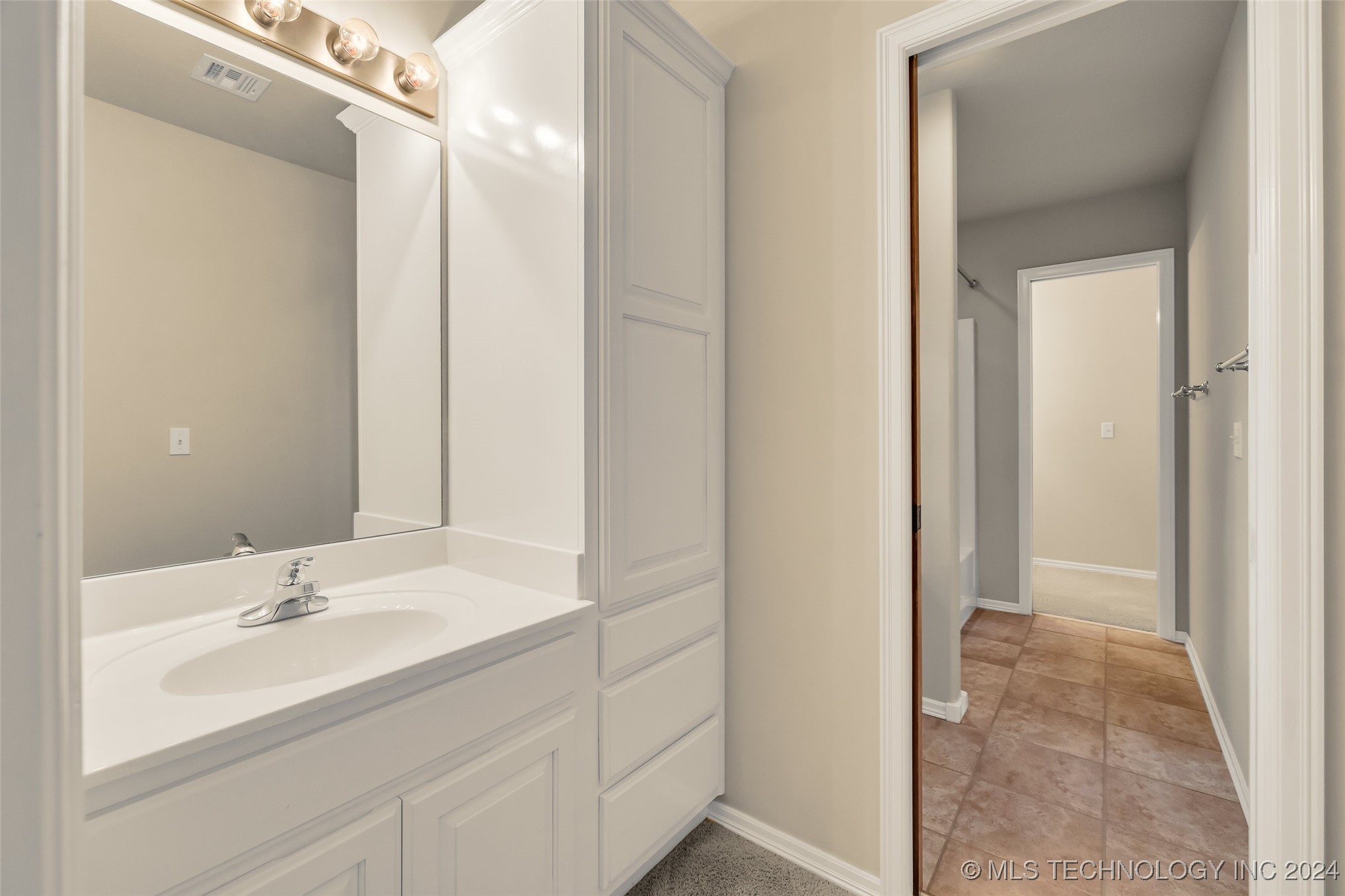 617 S 75th Street