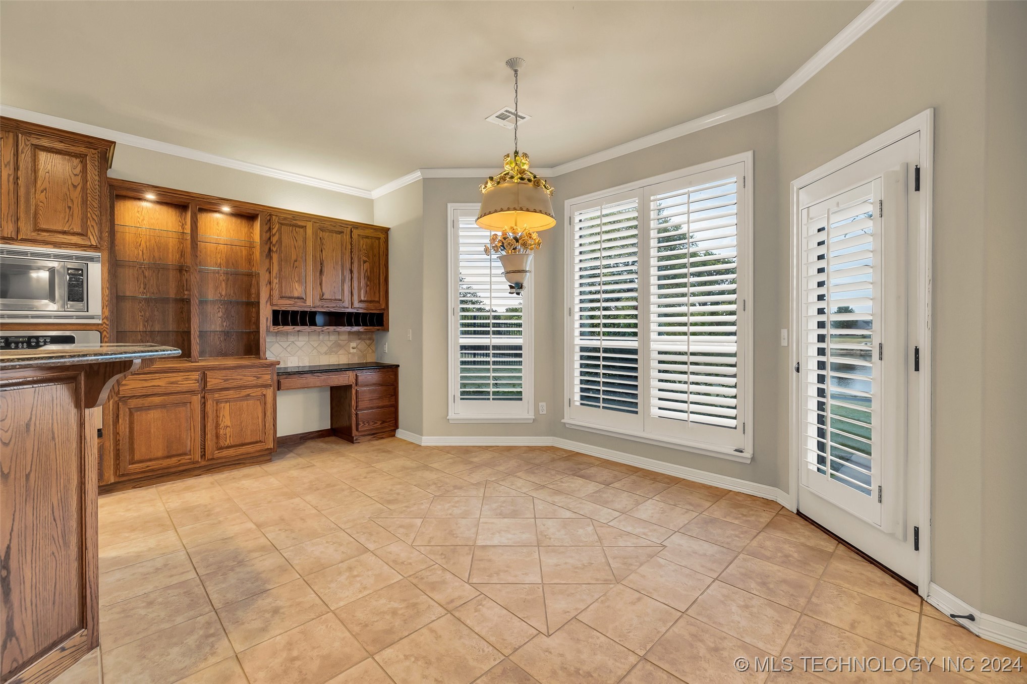 617 S 75th Street