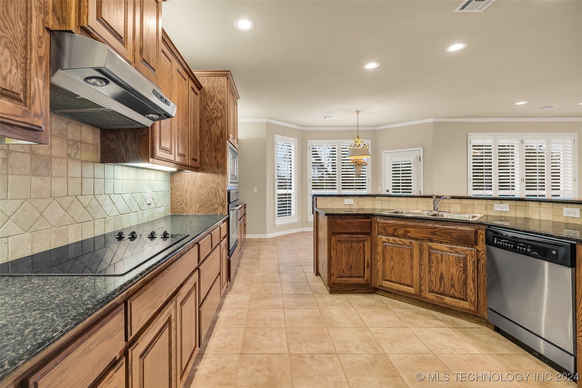 617 S 75th Street