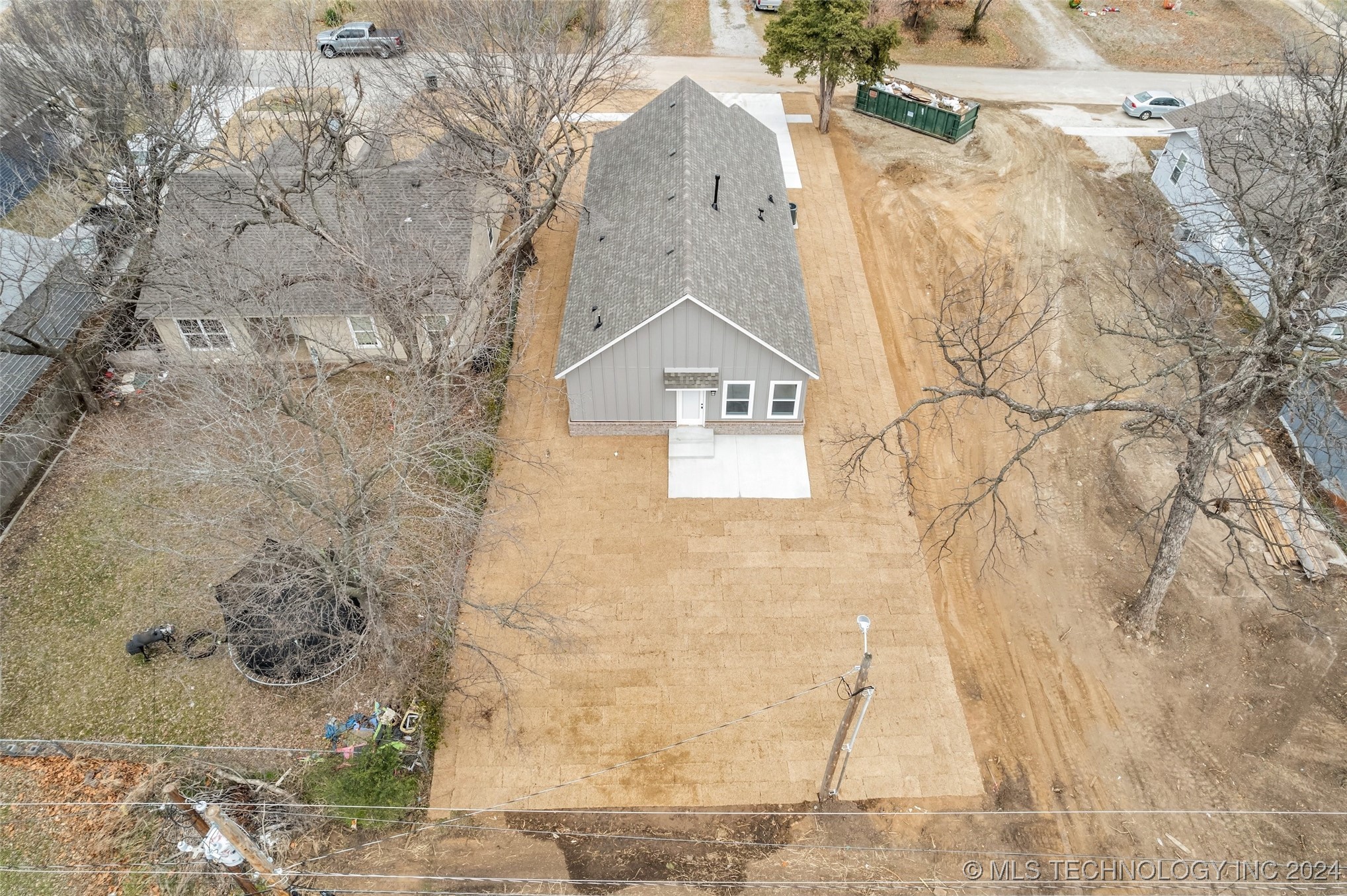 110 E Elm Street