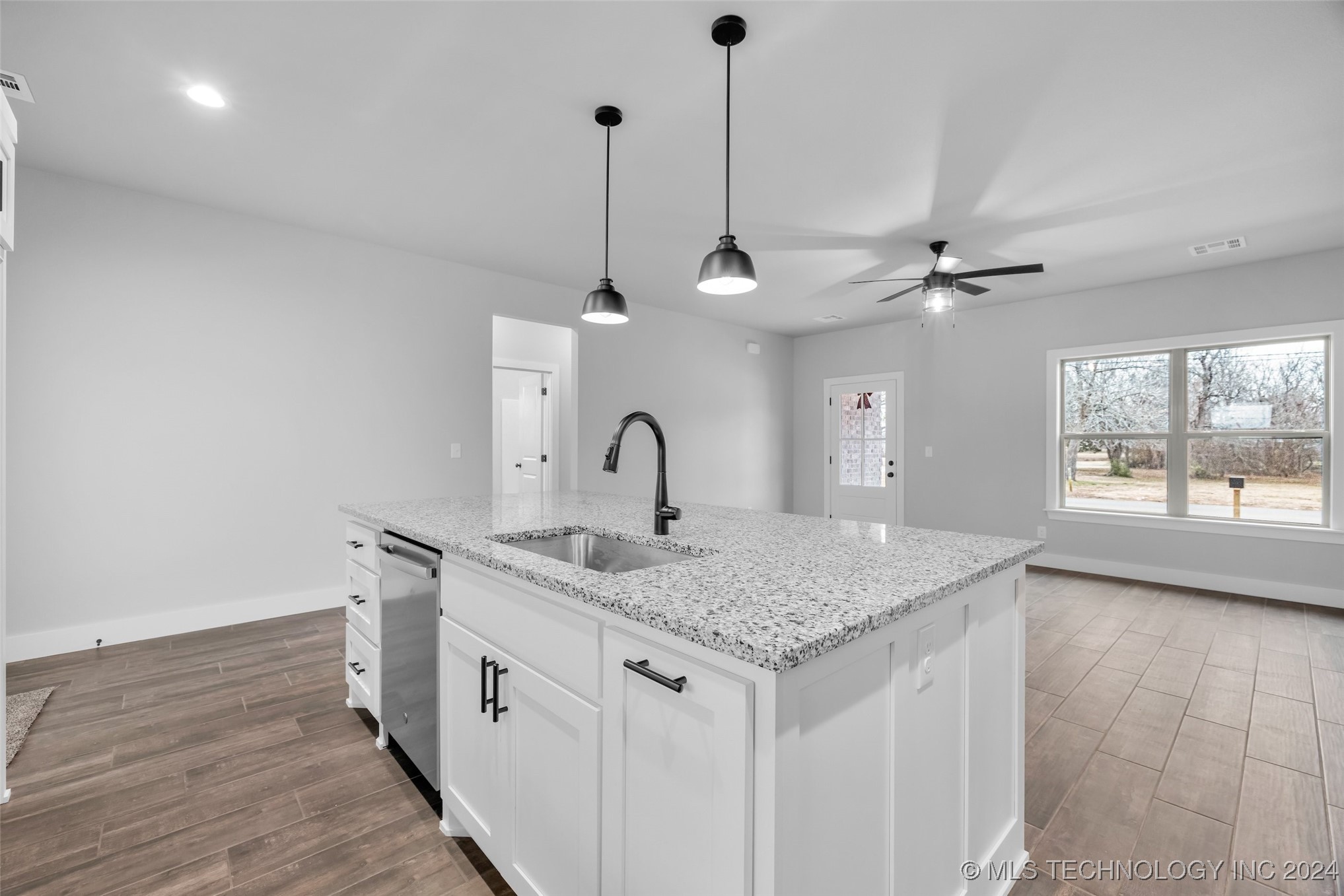 511 E 5th Street