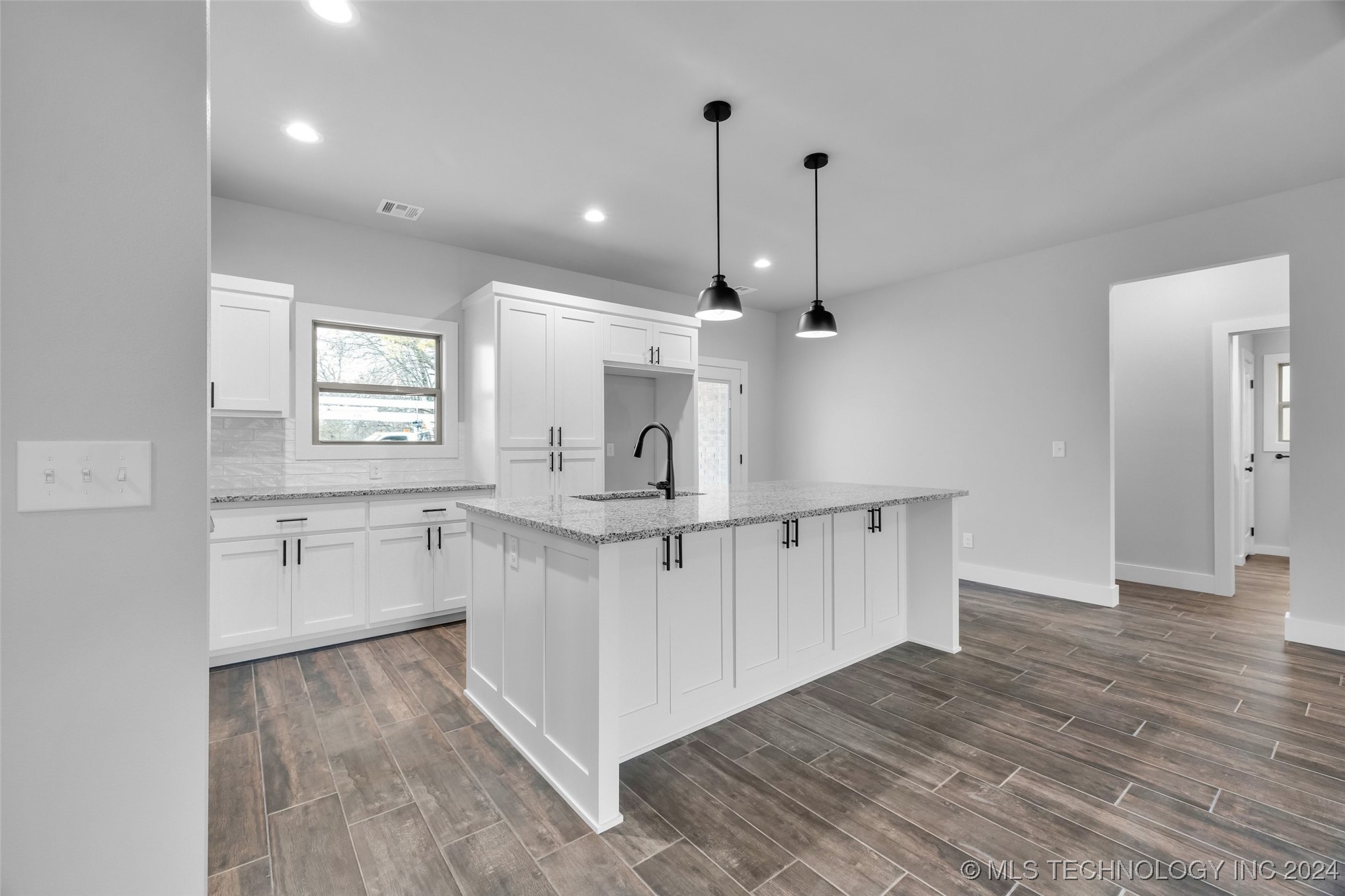 511 E 5th Street