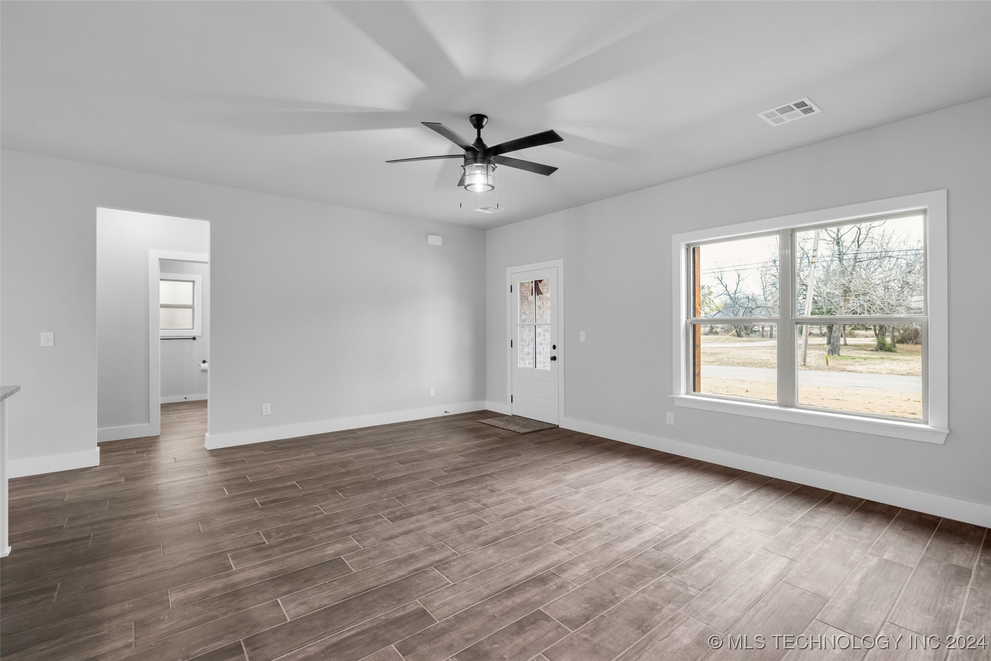 511 E 5th Street