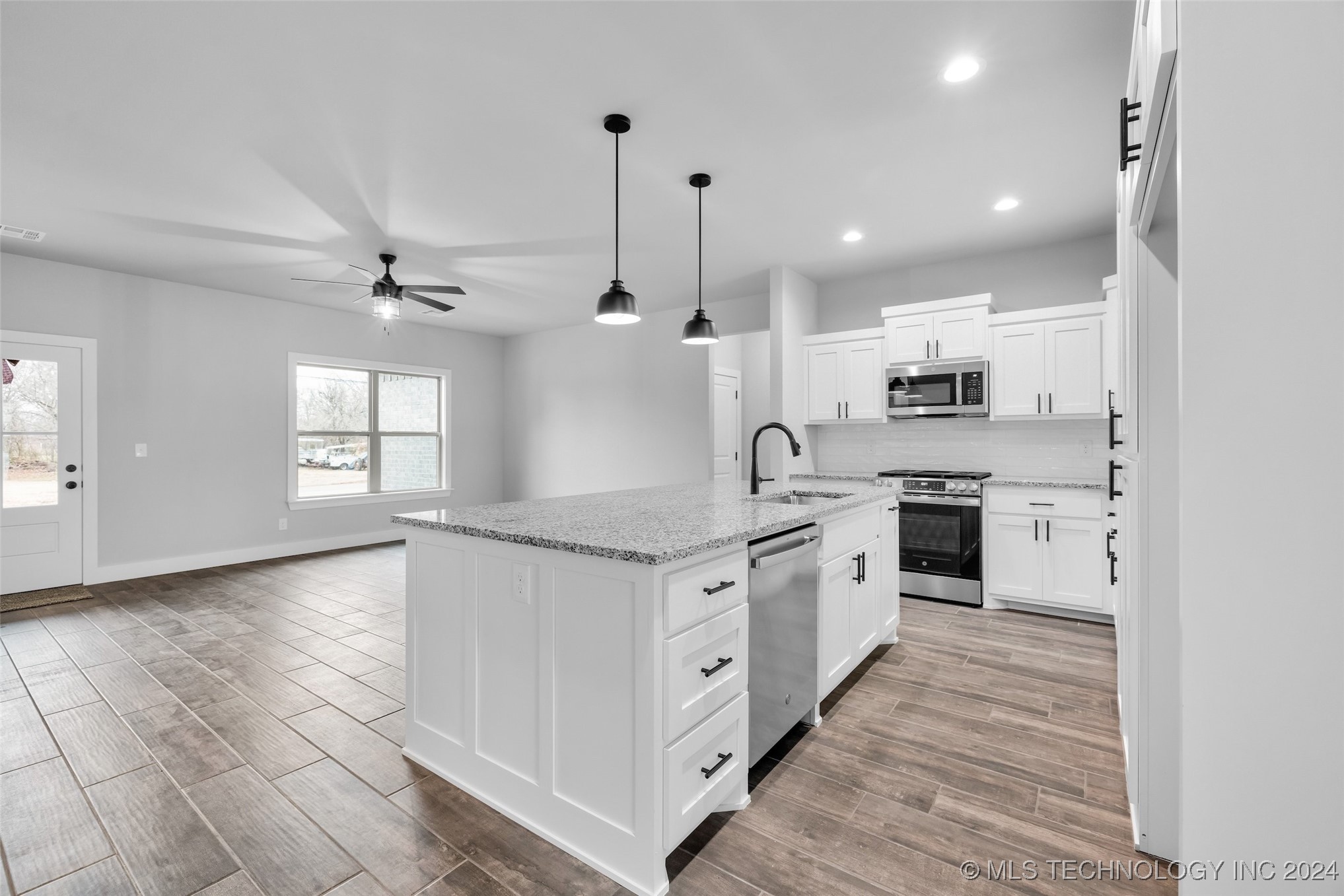 511 E 5th Street