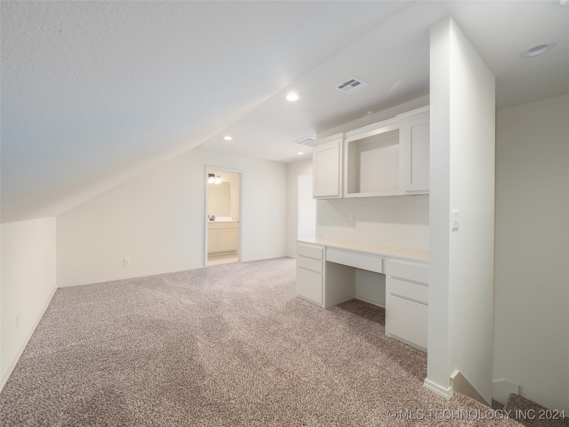 1401 E Pasadena Street