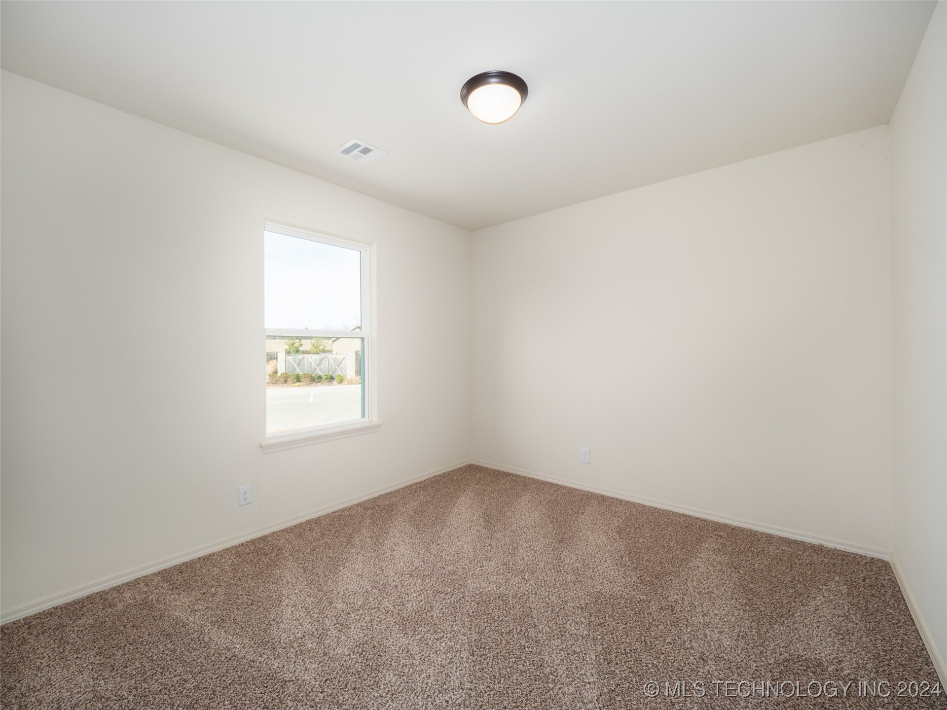 1401 E Pasadena Street