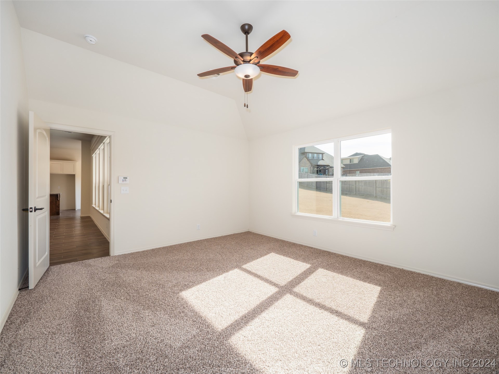 1401 E Pasadena Street