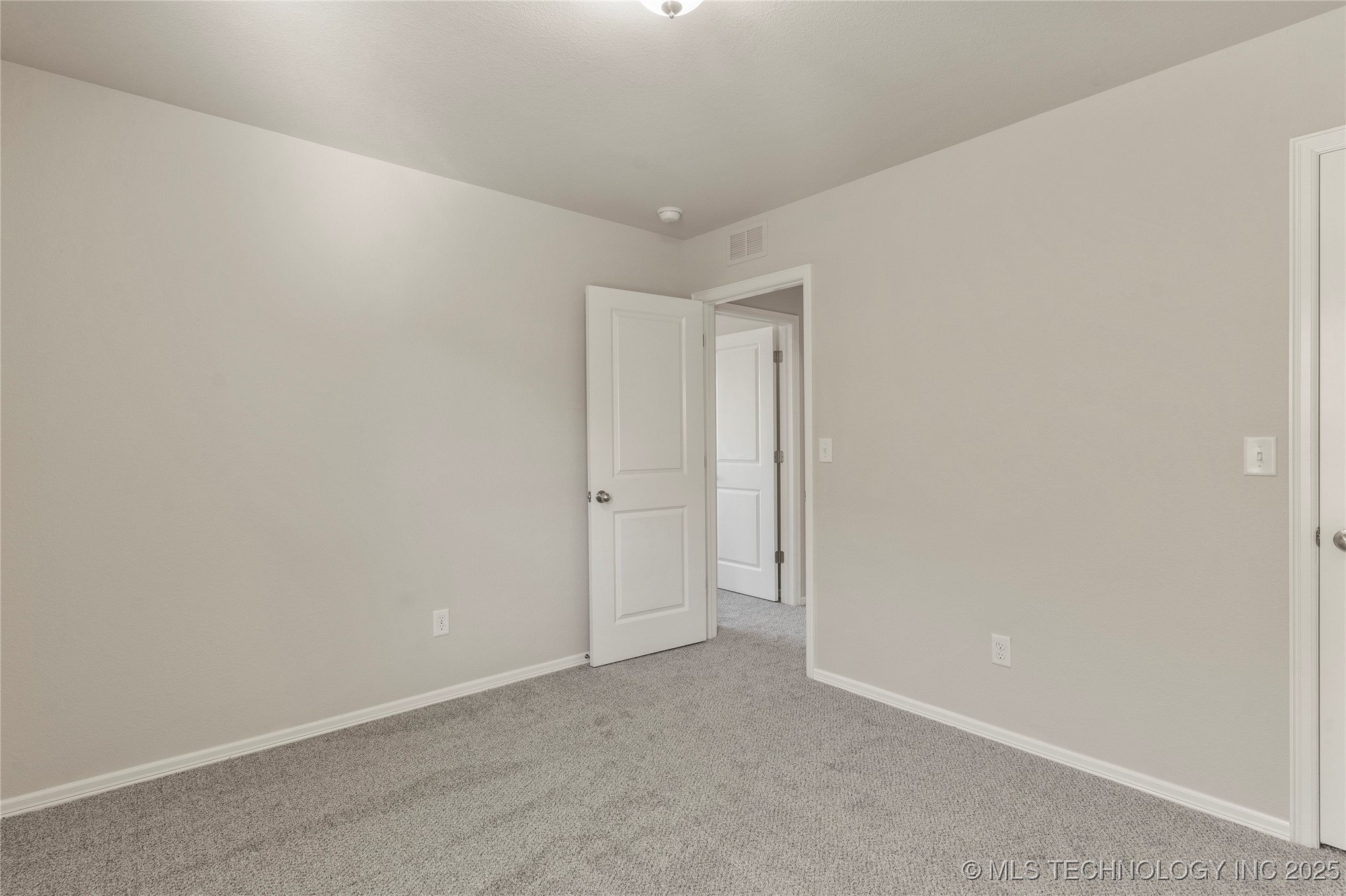 9072 E 139th Street S