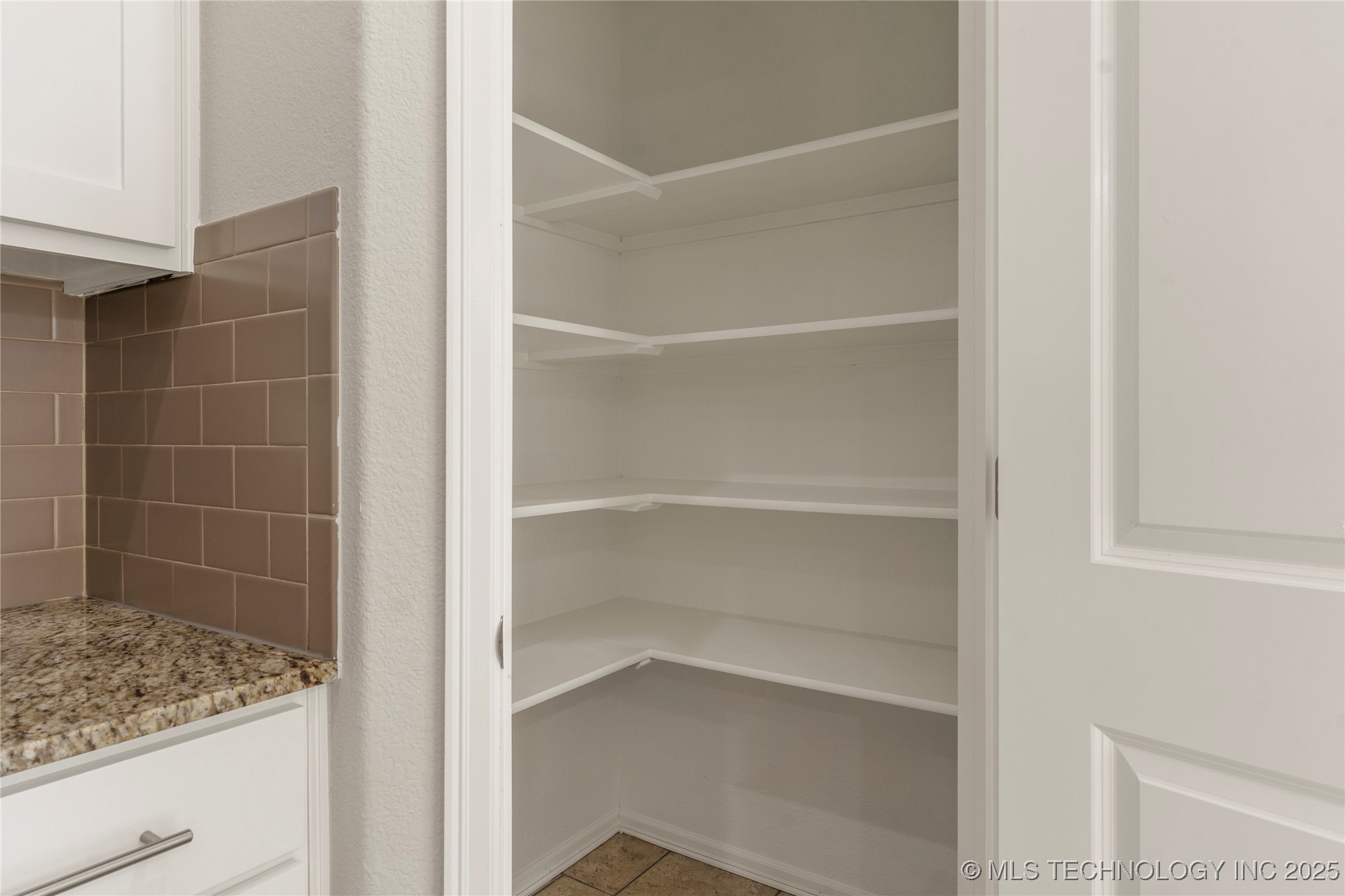 9072 E 139th Street S