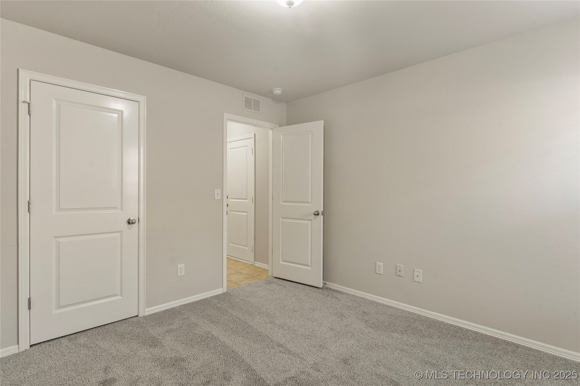 9072 E 139th Street S