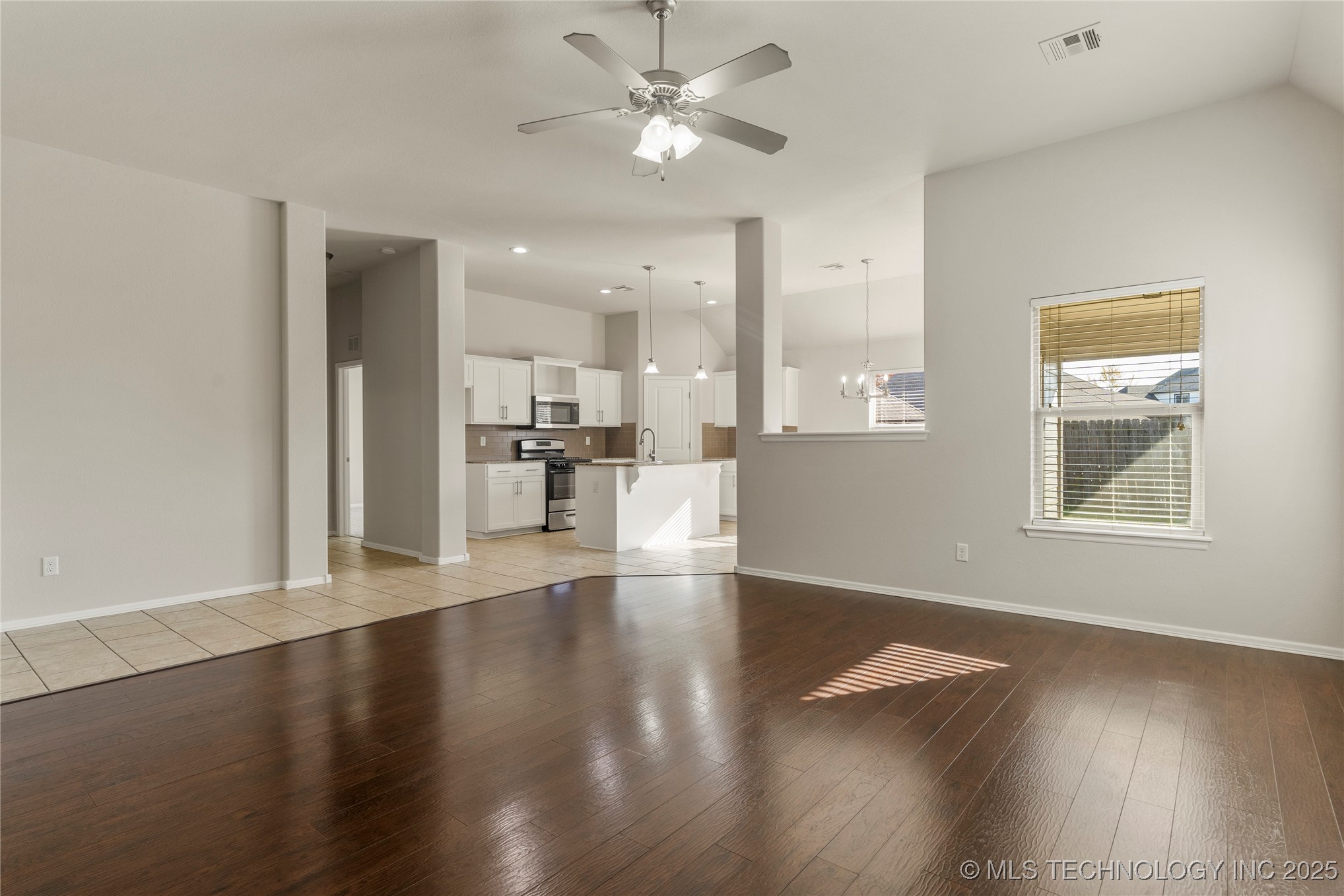 9072 E 139th Street S