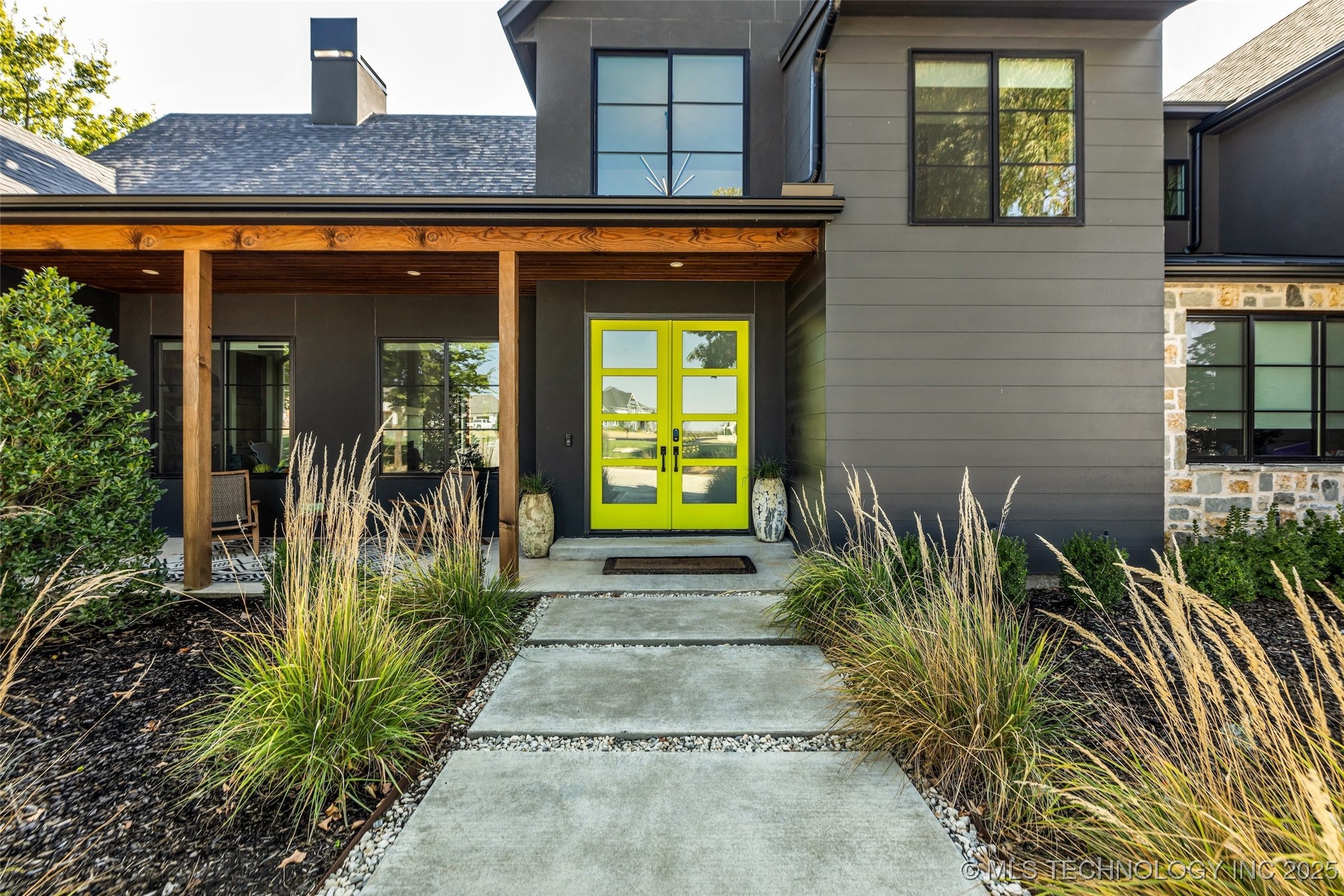 17120 E Sunset Ridge