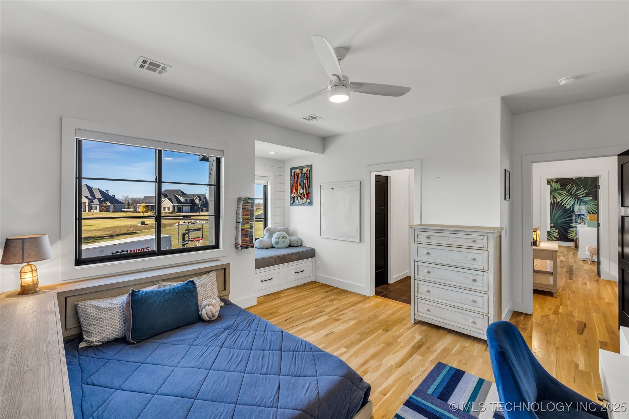 17120 E Sunset Ridge