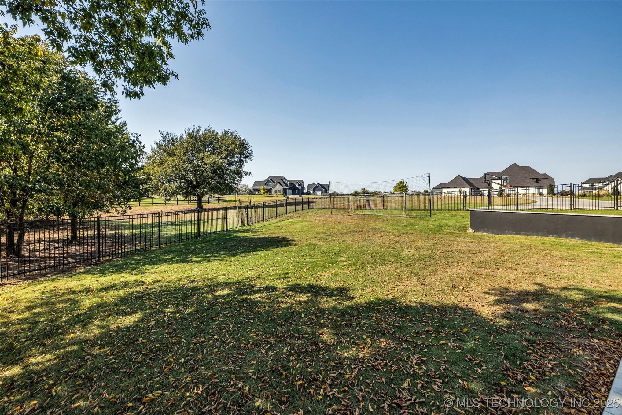 17120 E Sunset Ridge