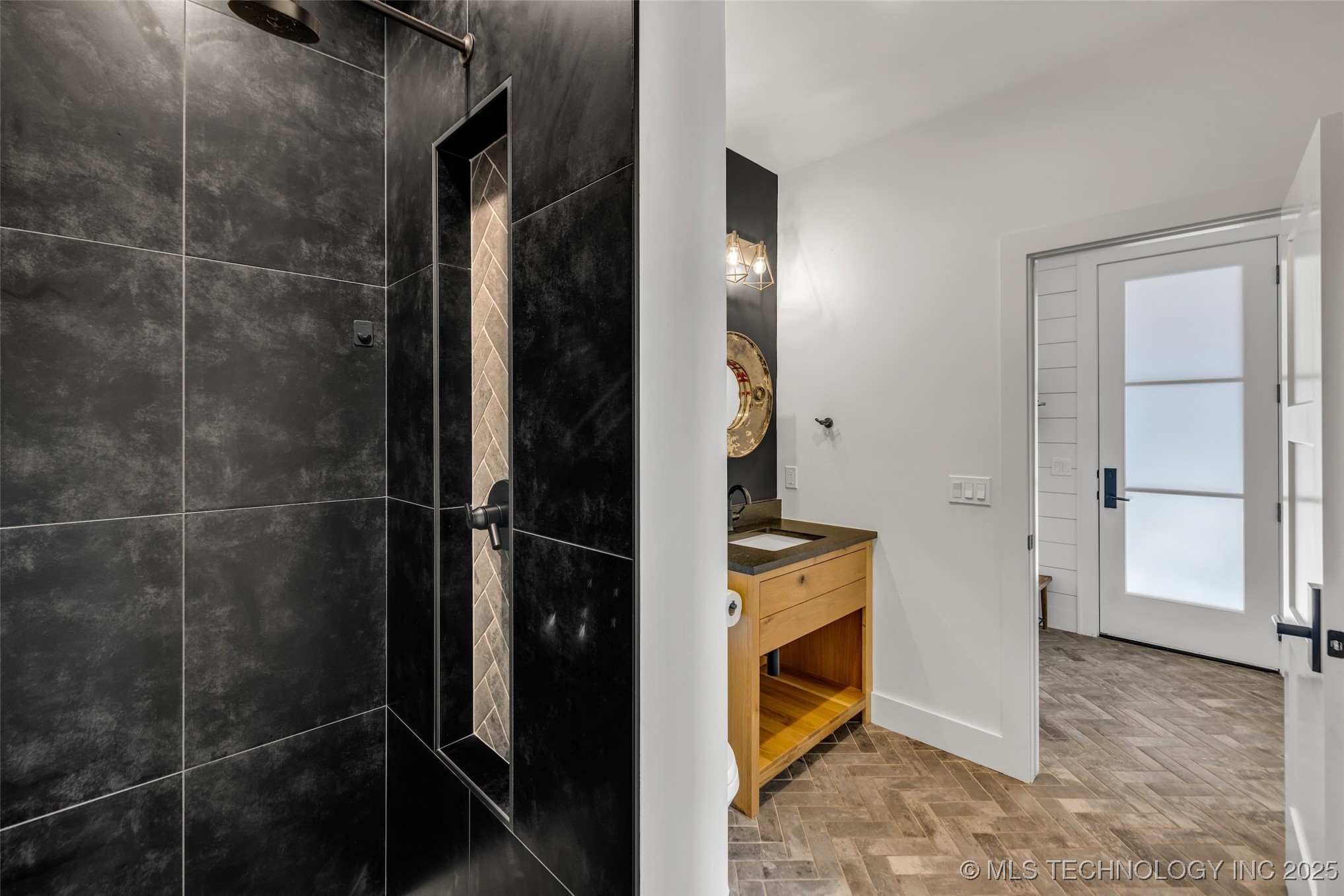 17120 E Sunset Ridge