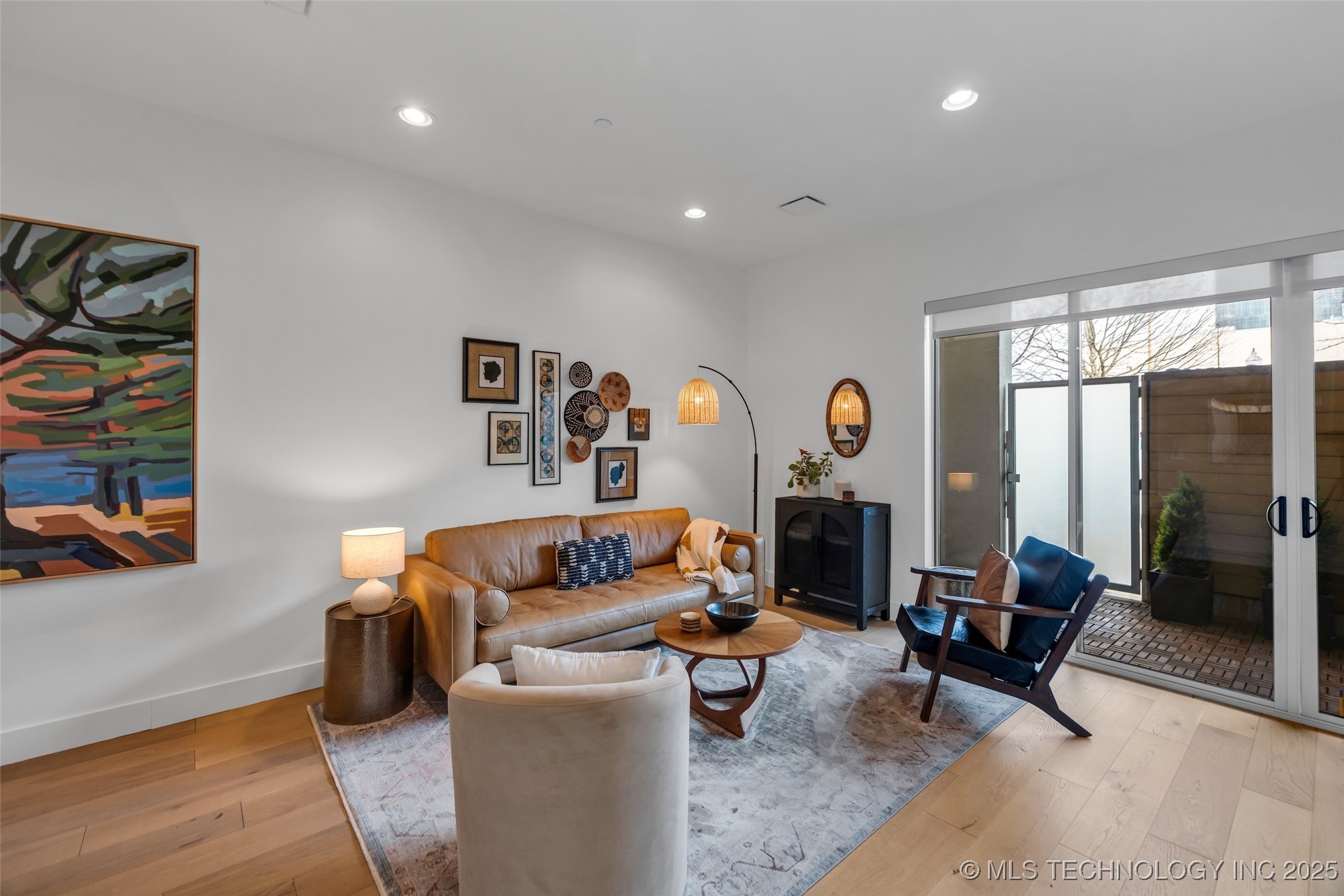 114 S Boulder Avenue 6