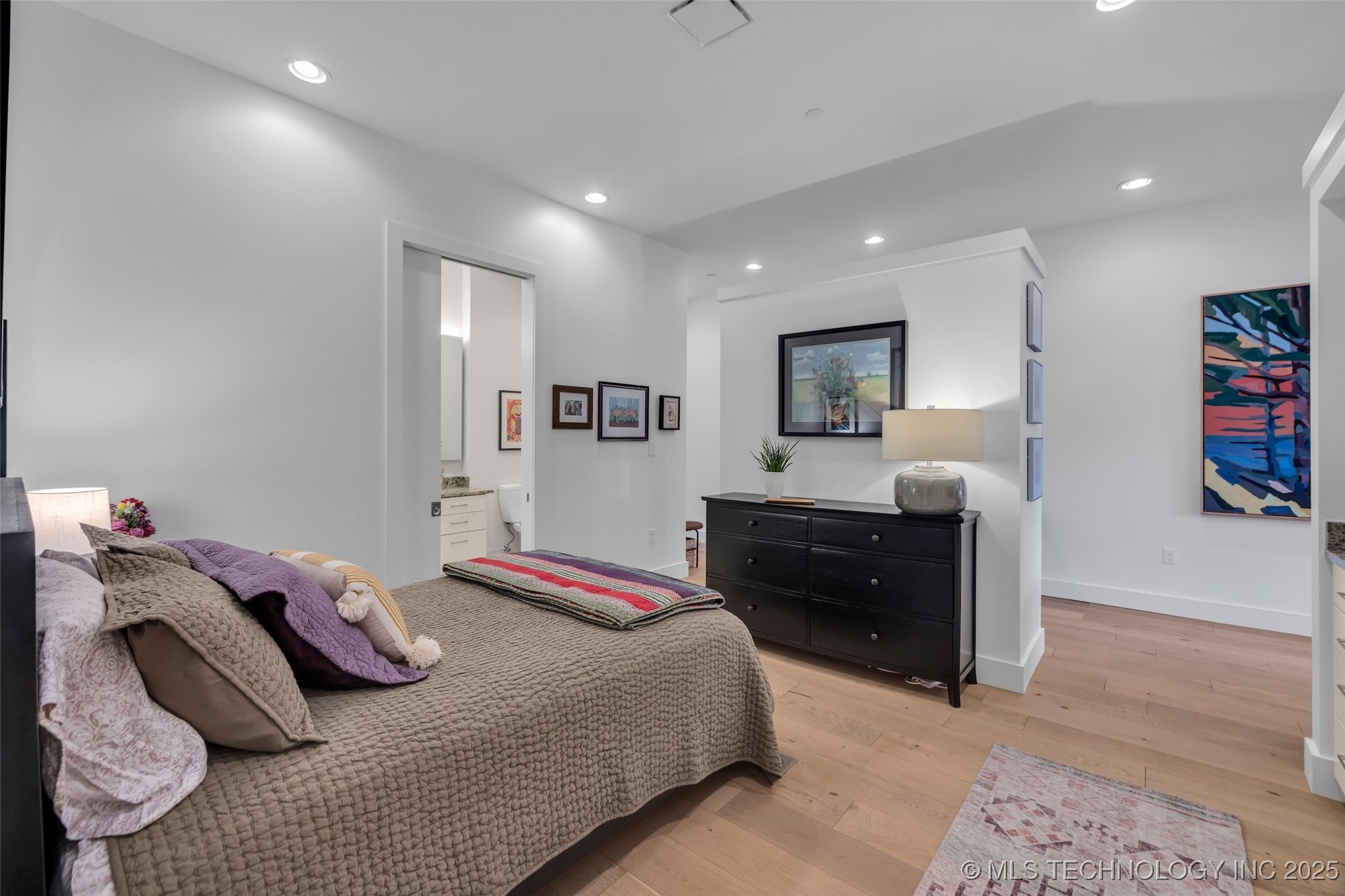 114 S Boulder Avenue 6