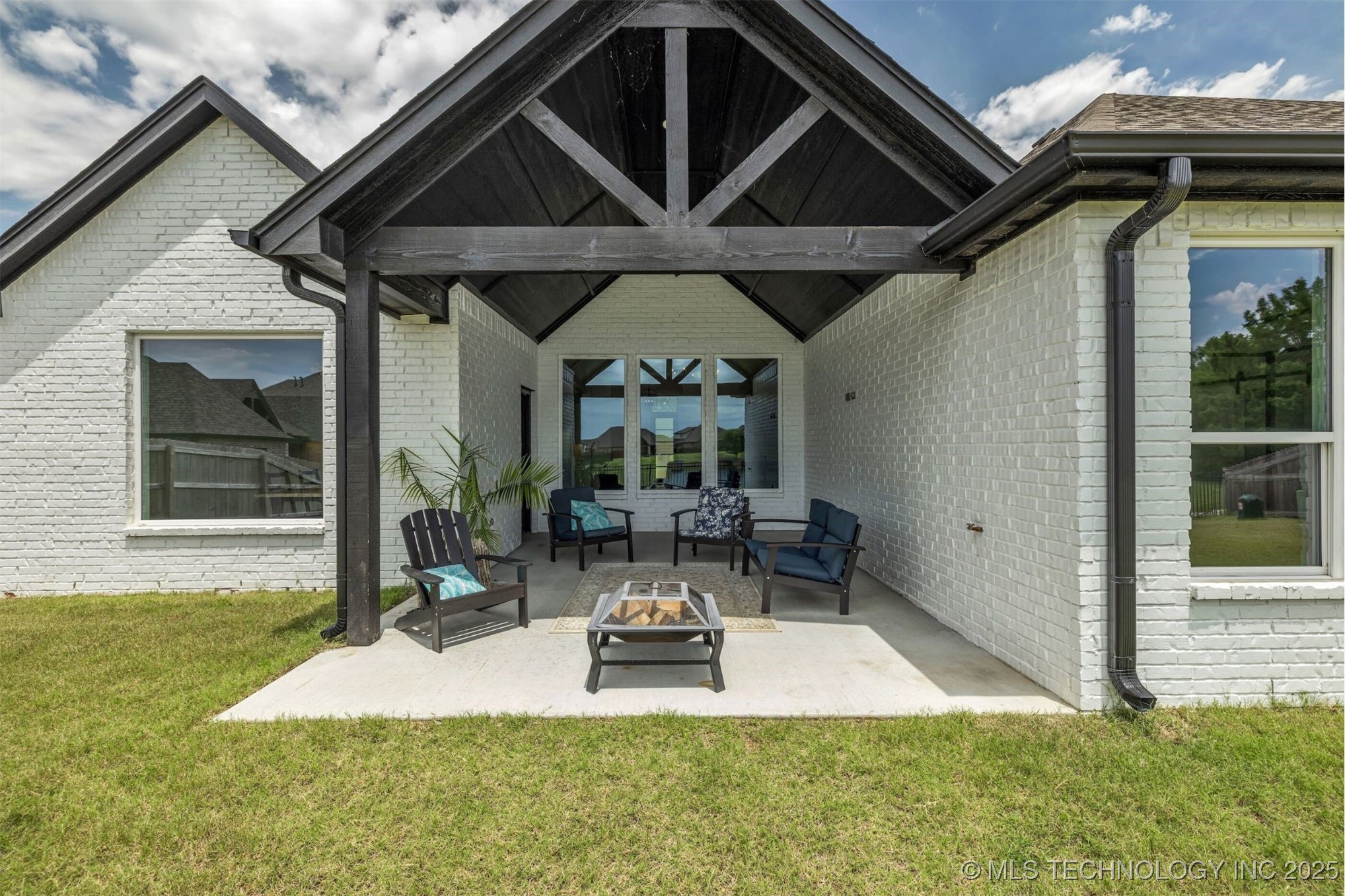 10214 122nd Street S