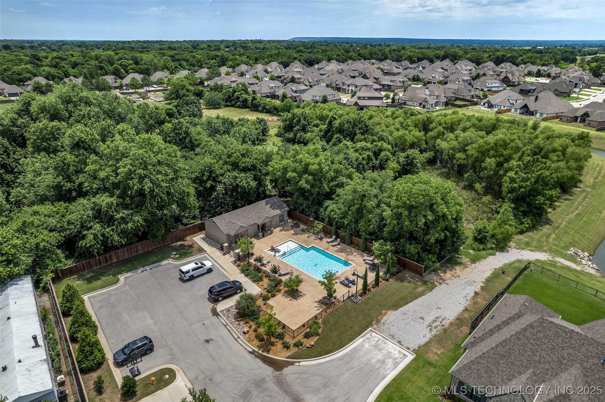 10214 122nd Street S