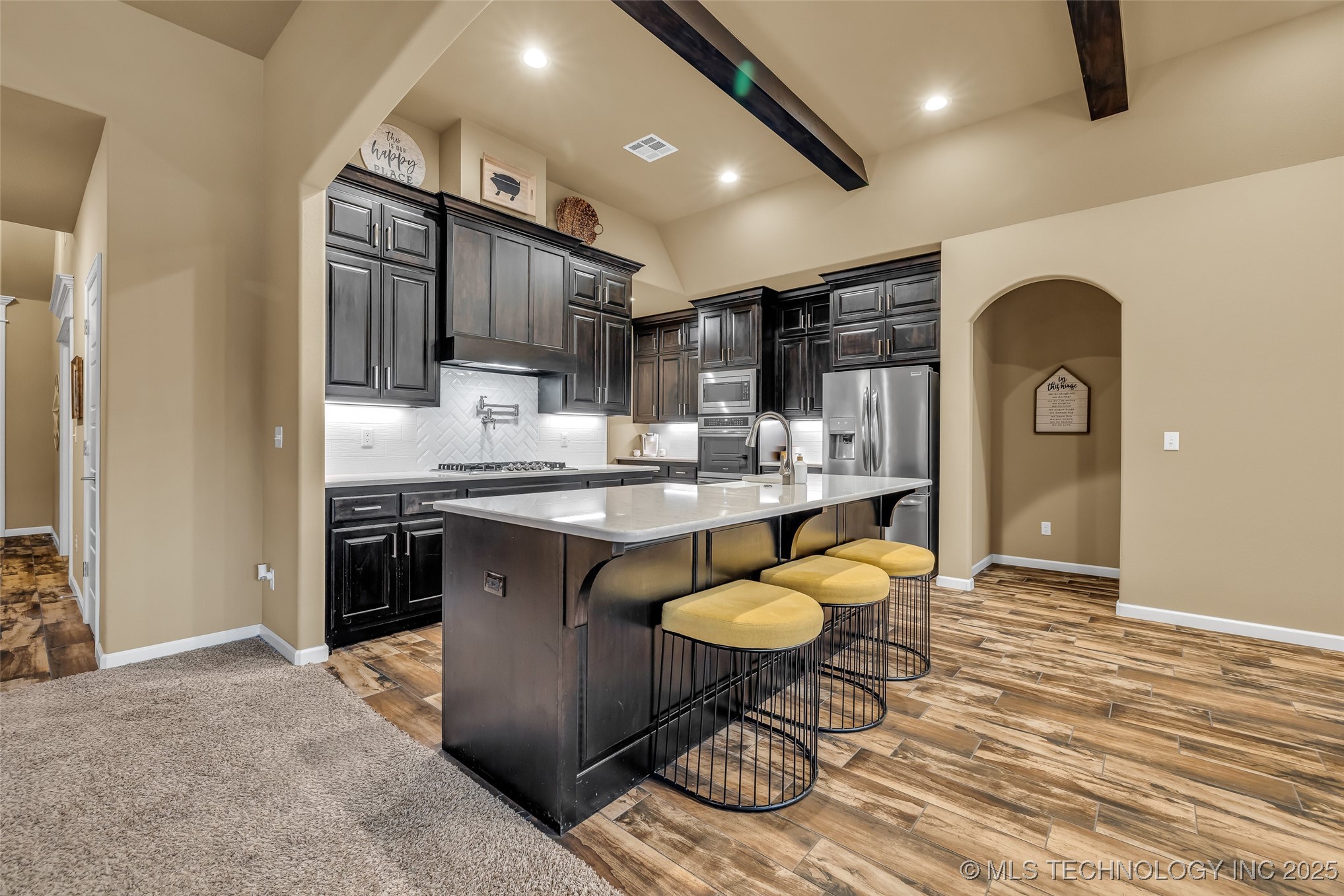 3317 W Delmar Street