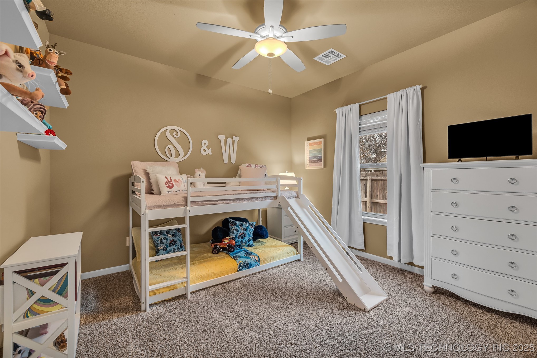 3317 W Delmar Street