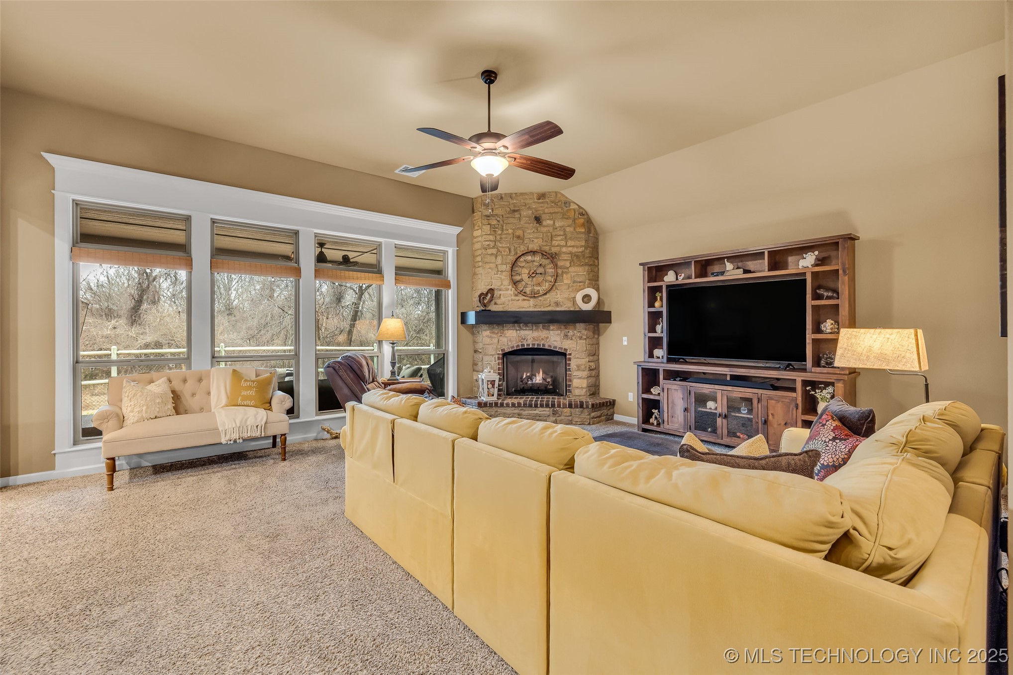 3317 W Delmar Street