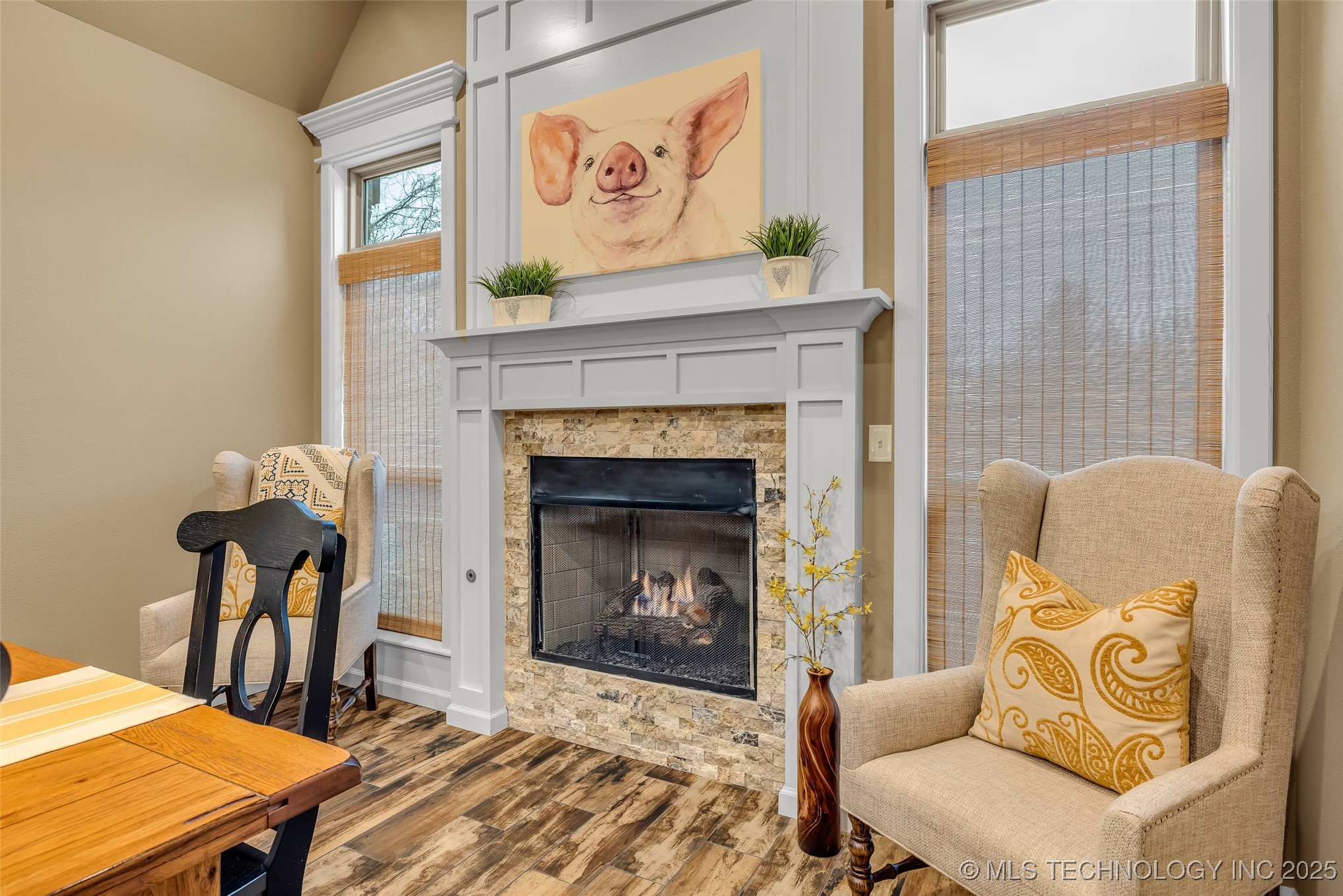 3317 W Delmar Street