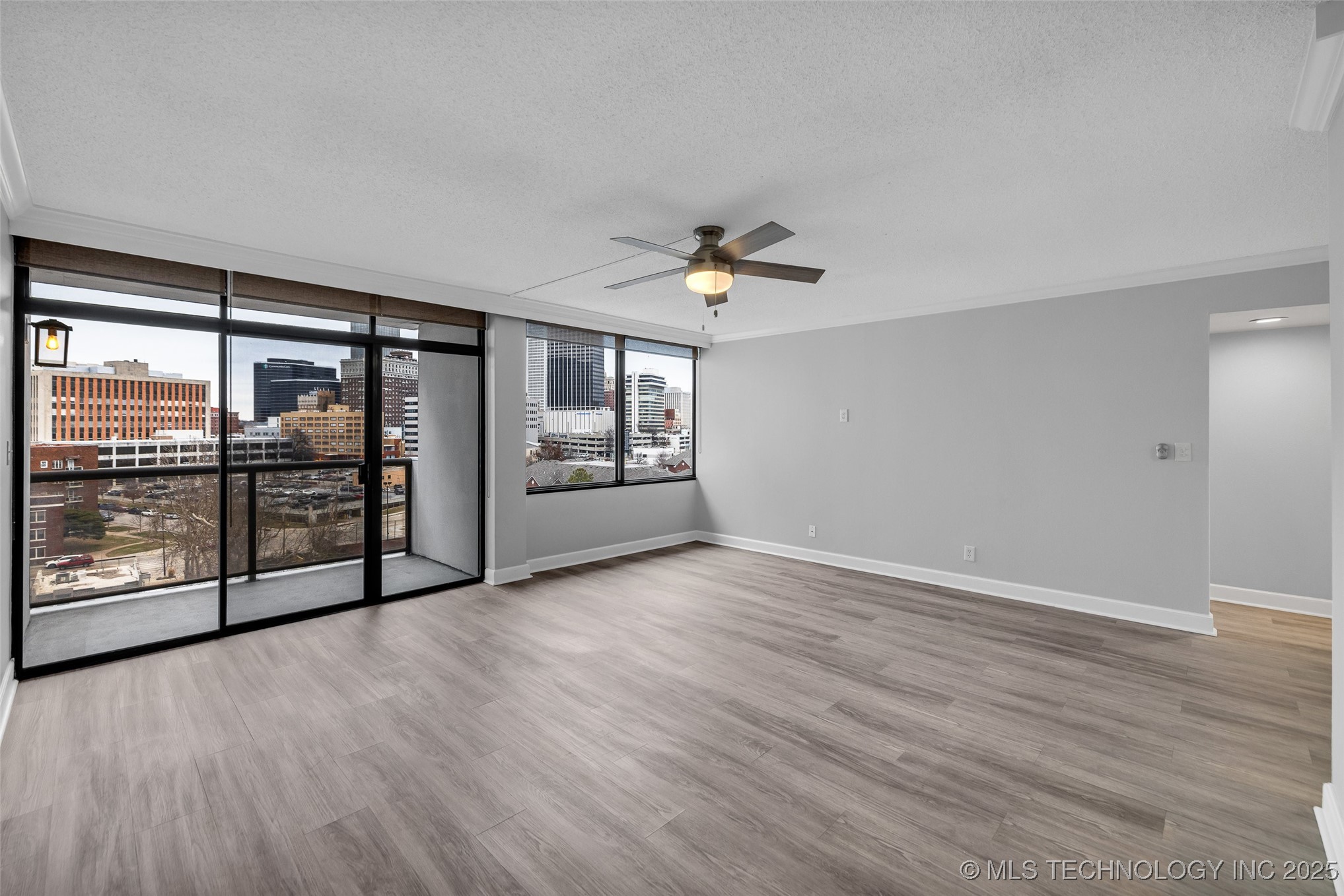 410 W 7th Street 924