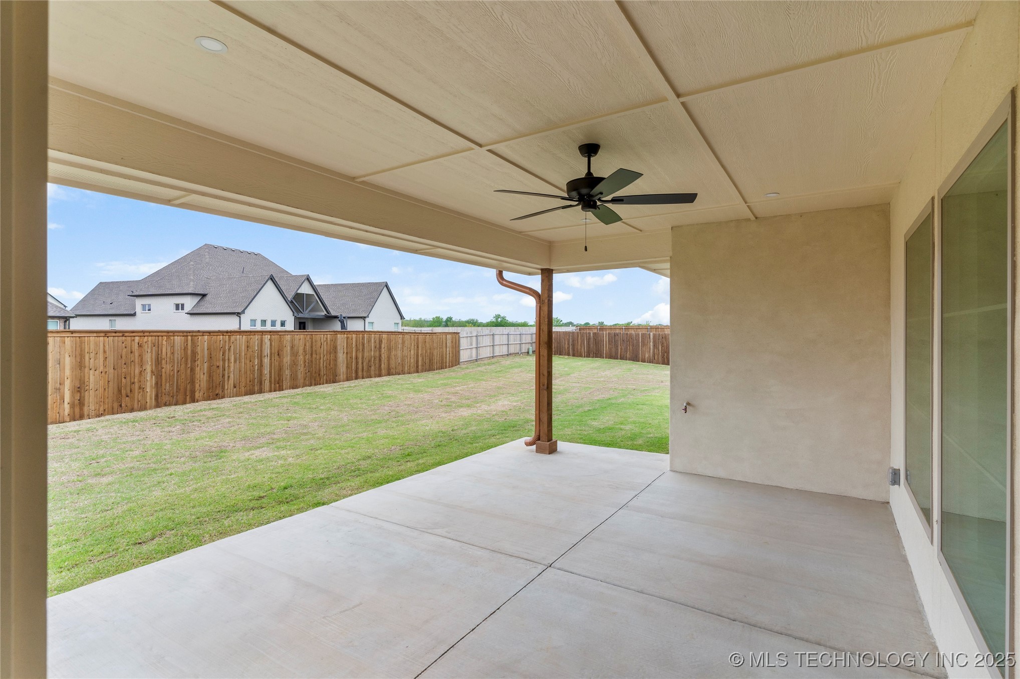 2982 E 145th Street S