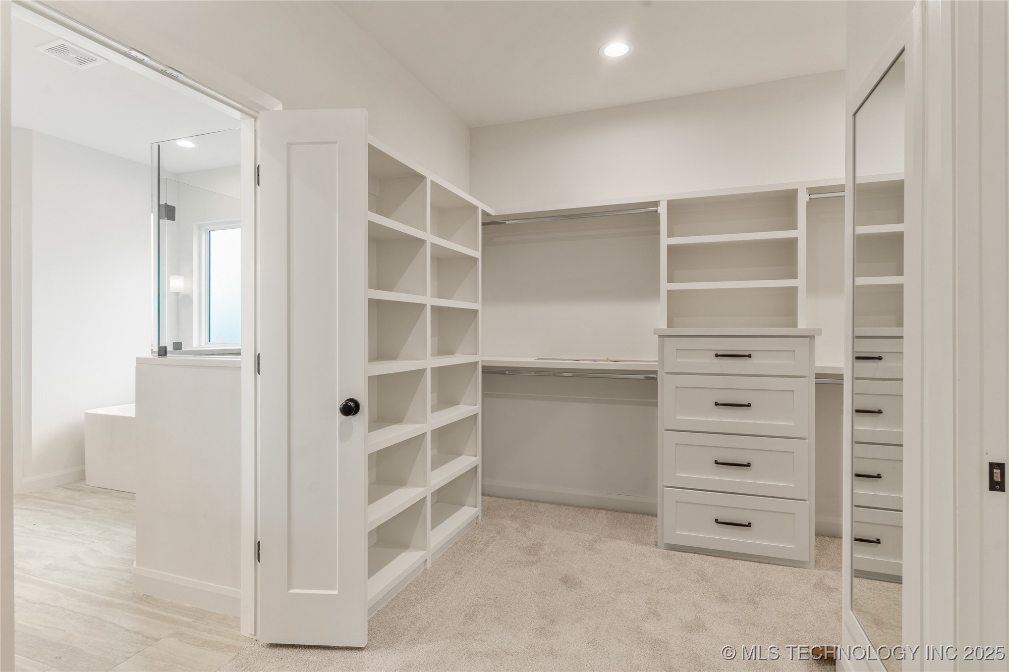 2982 E 145th Street S