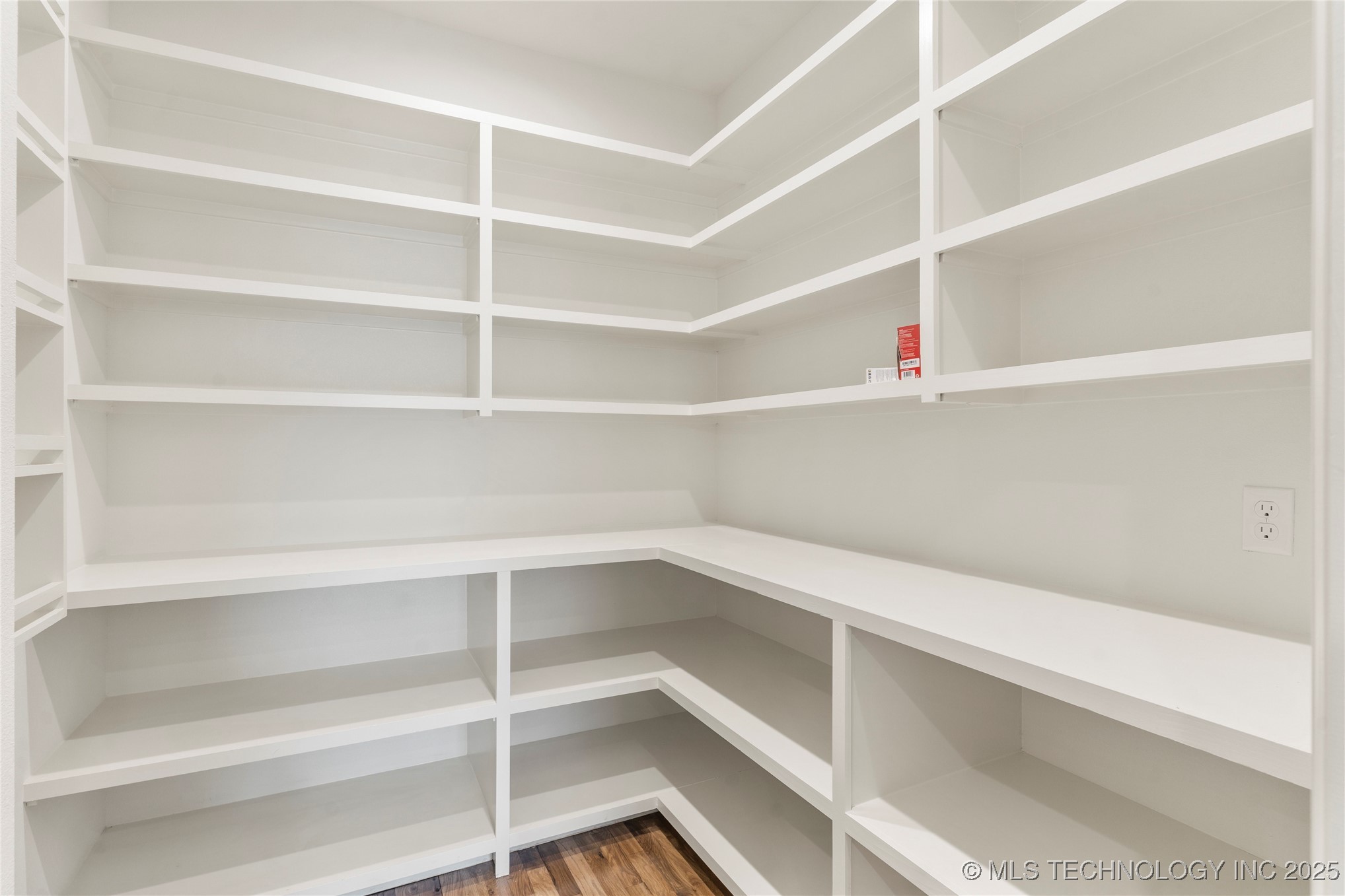 2982 E 145th Street S