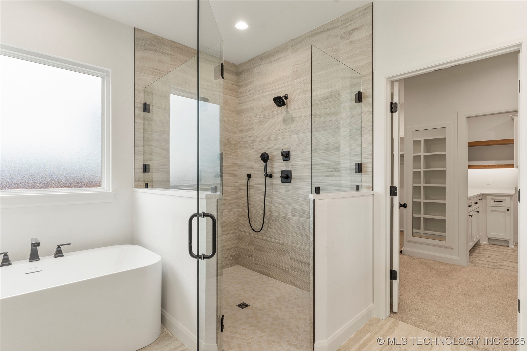 2982 E 145th Street S