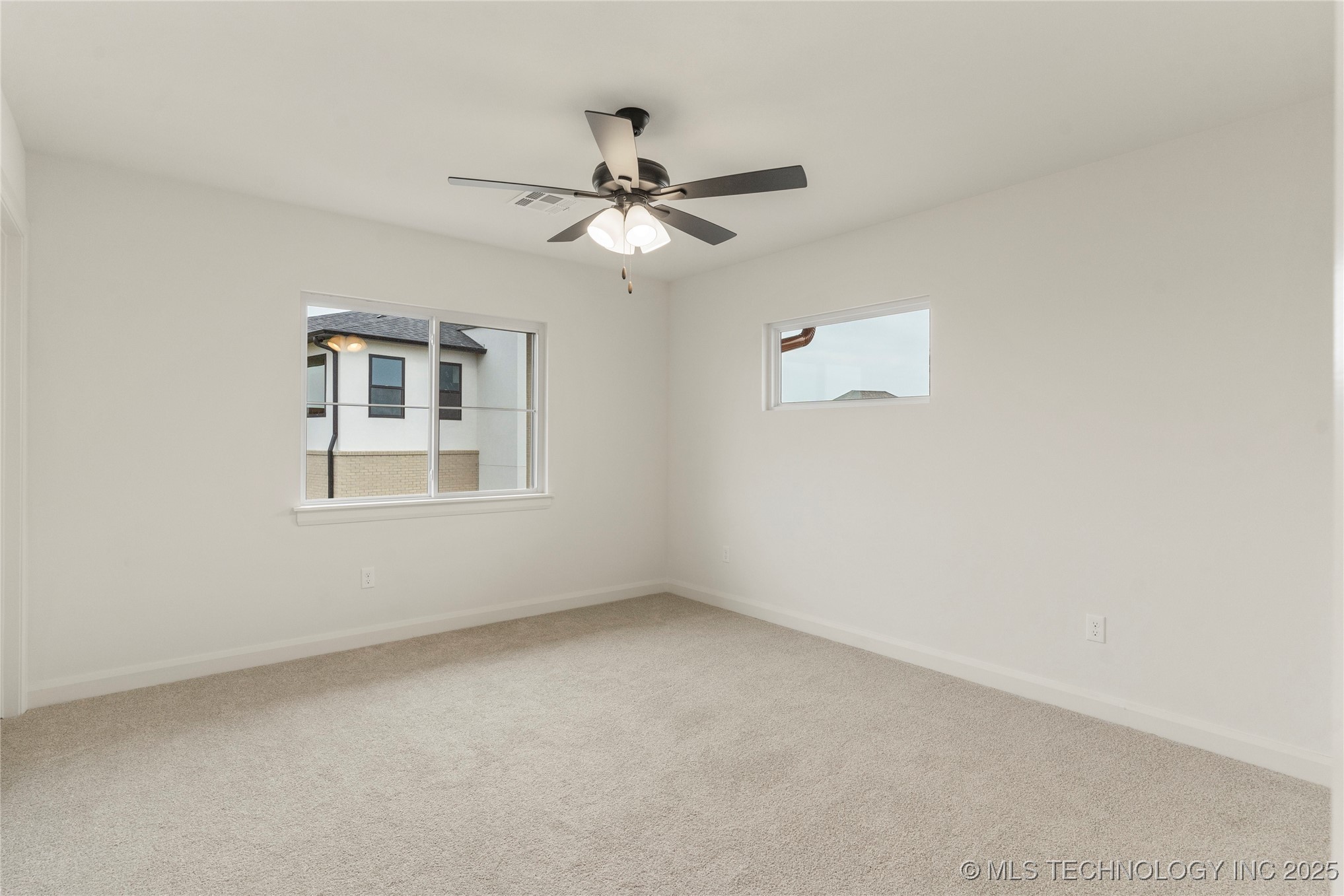 2982 E 145th Street S