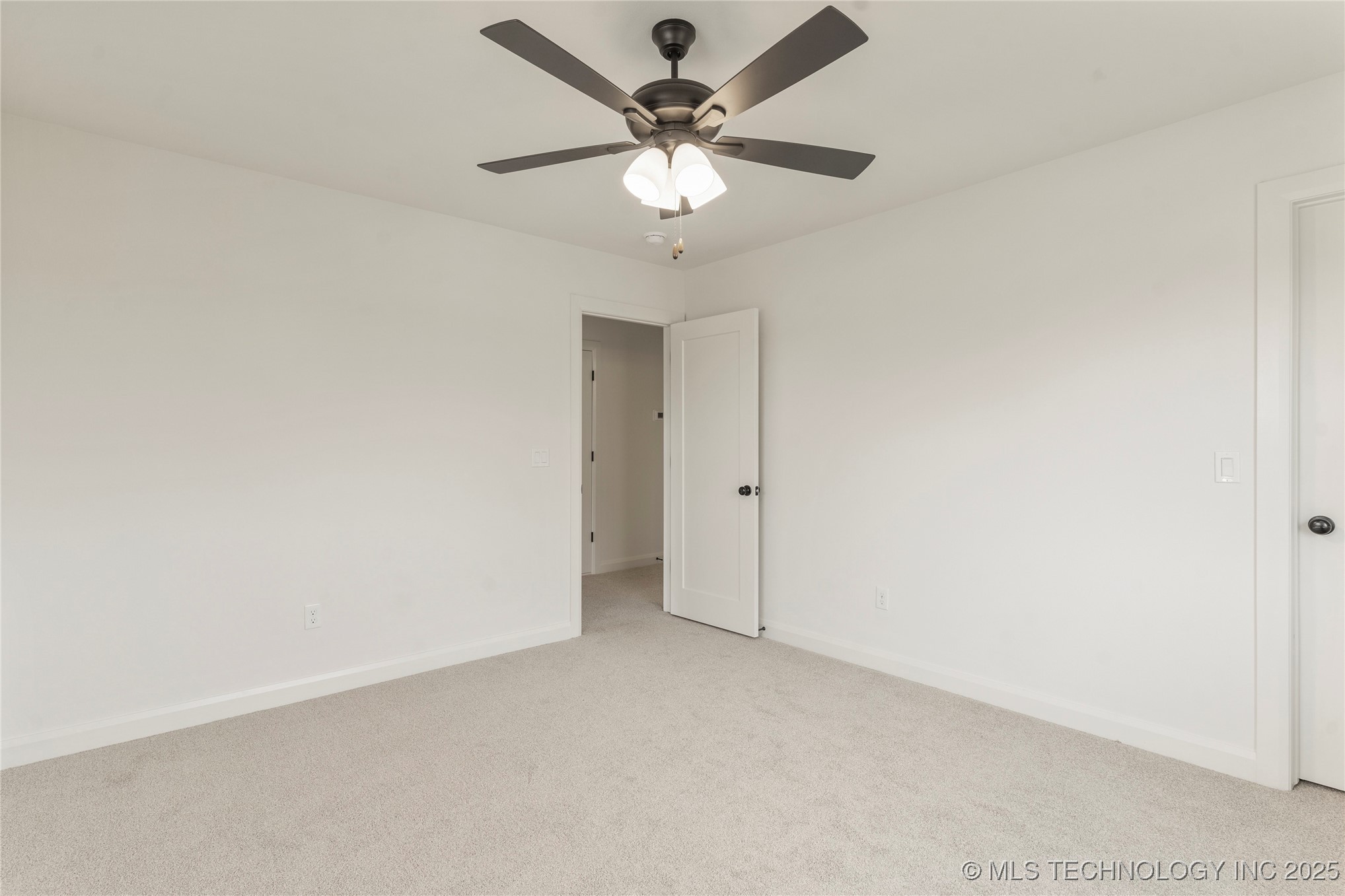 2982 E 145th Street S