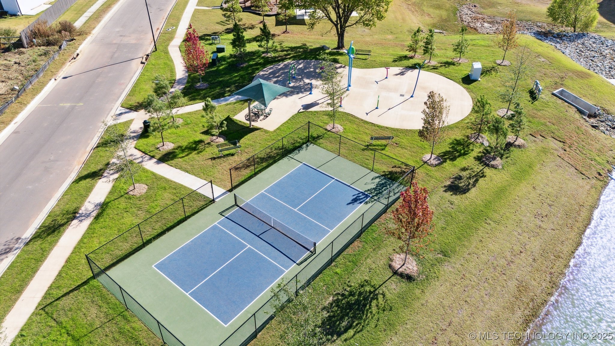 2982 E 145th Street S