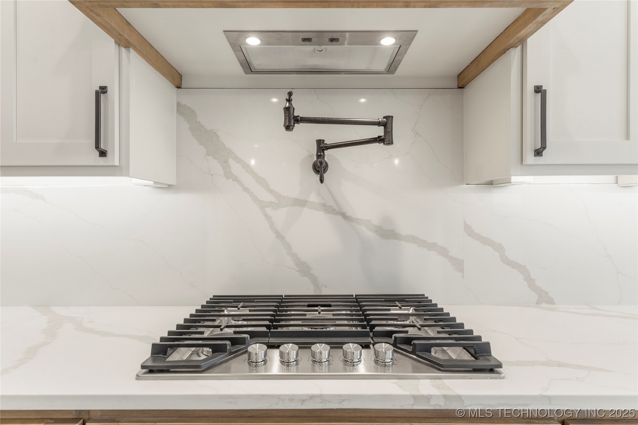 2982 E 145th Street S