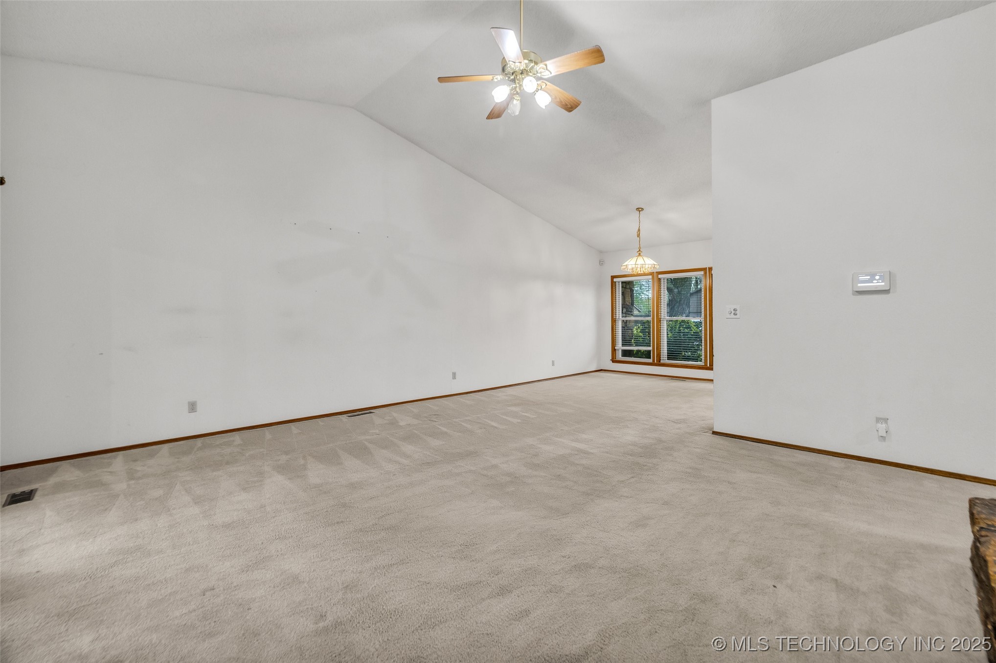 5939 S 94th East Place