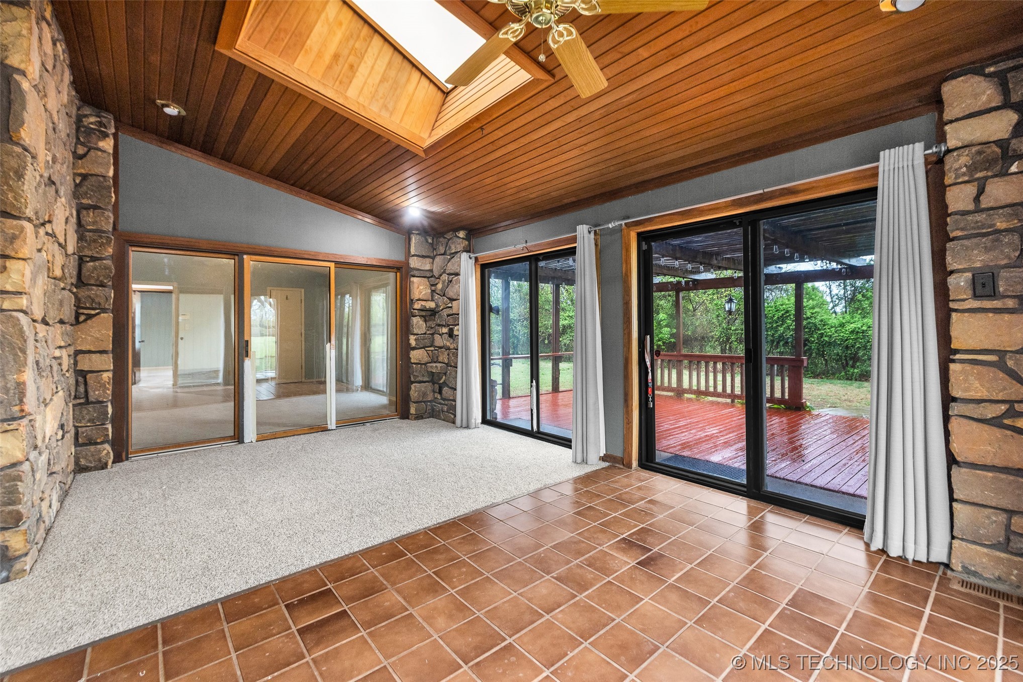 5939 S 94th East Place