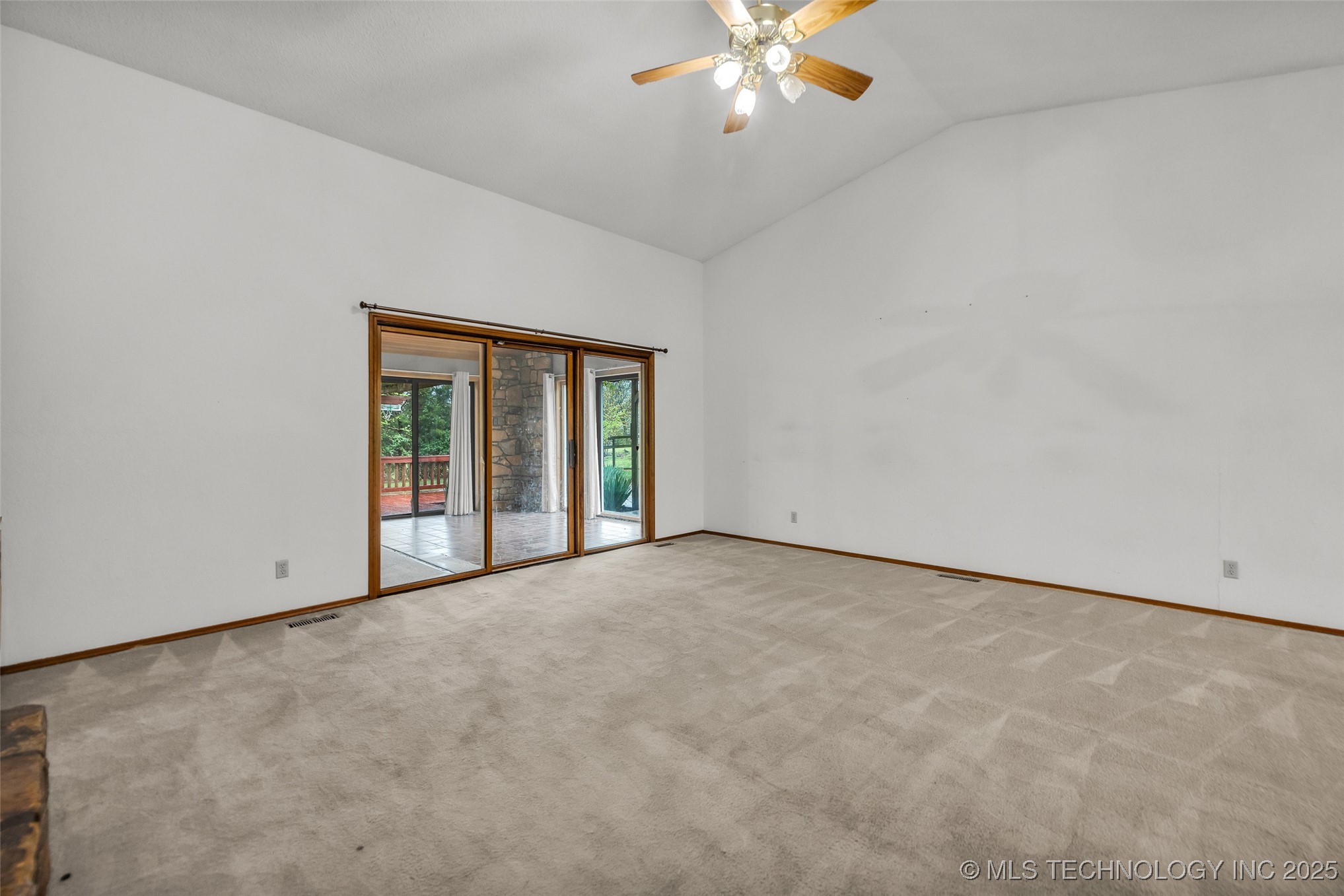 5939 S 94th East Place