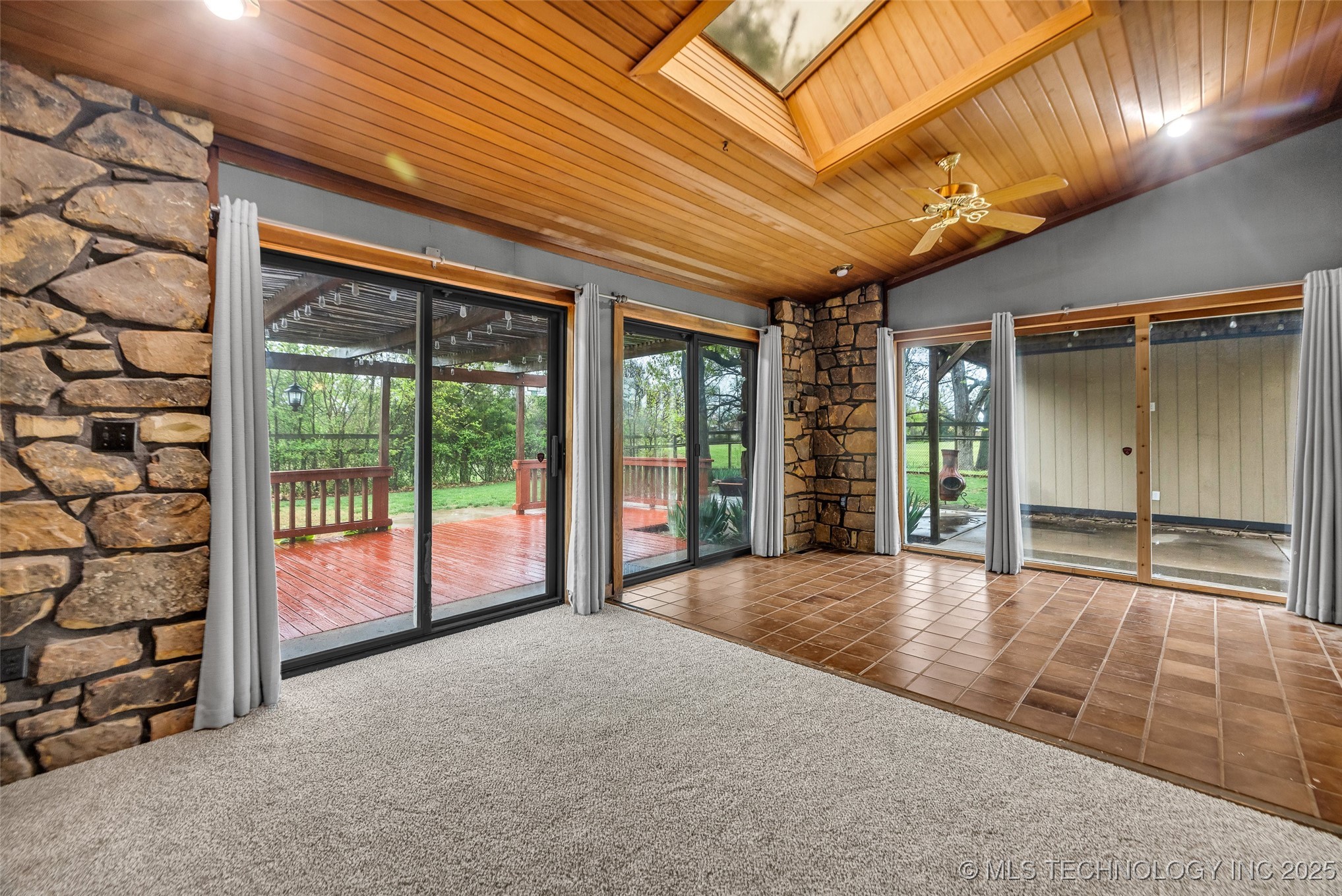 5939 S 94th East Place