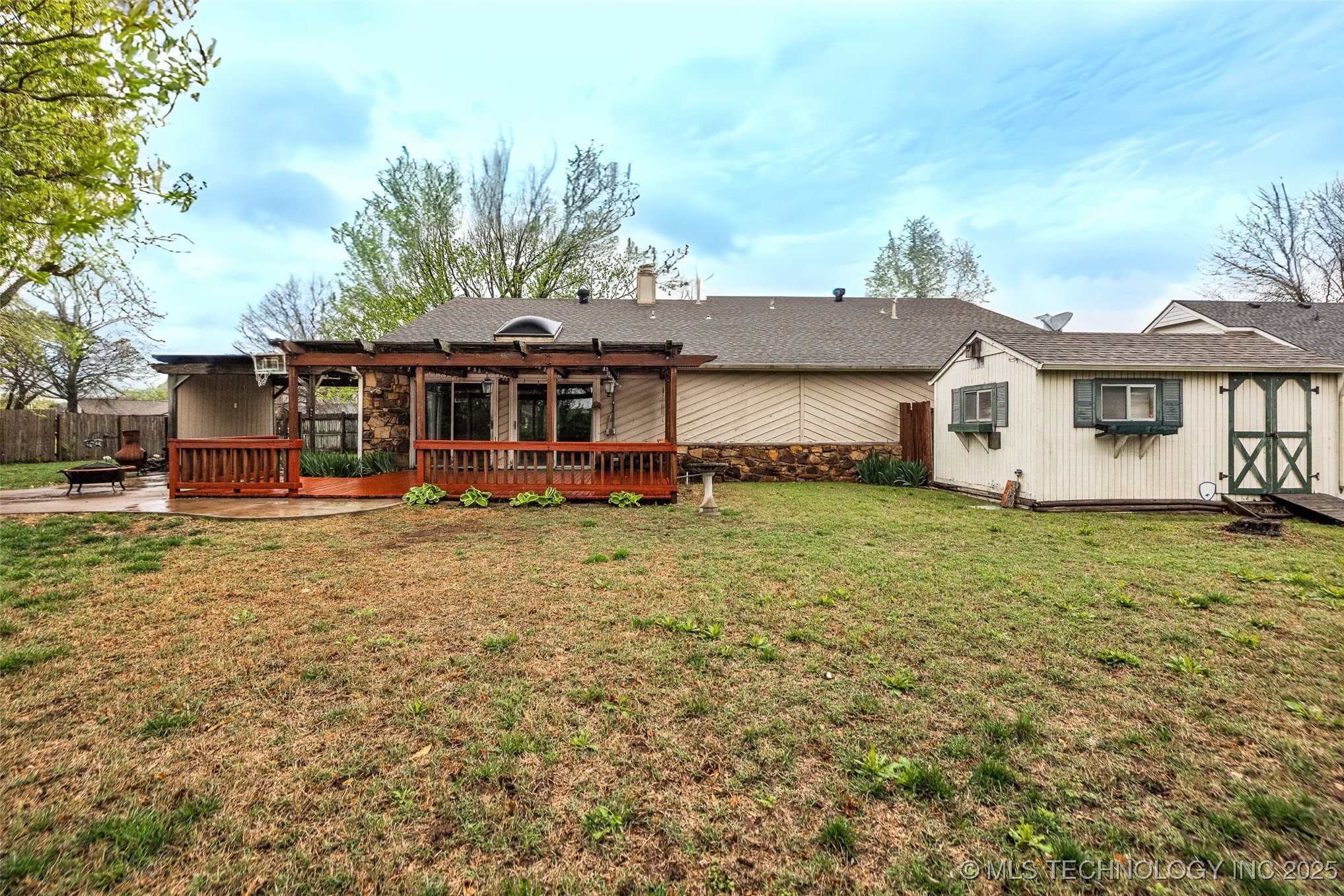 5939 S 94th East Place