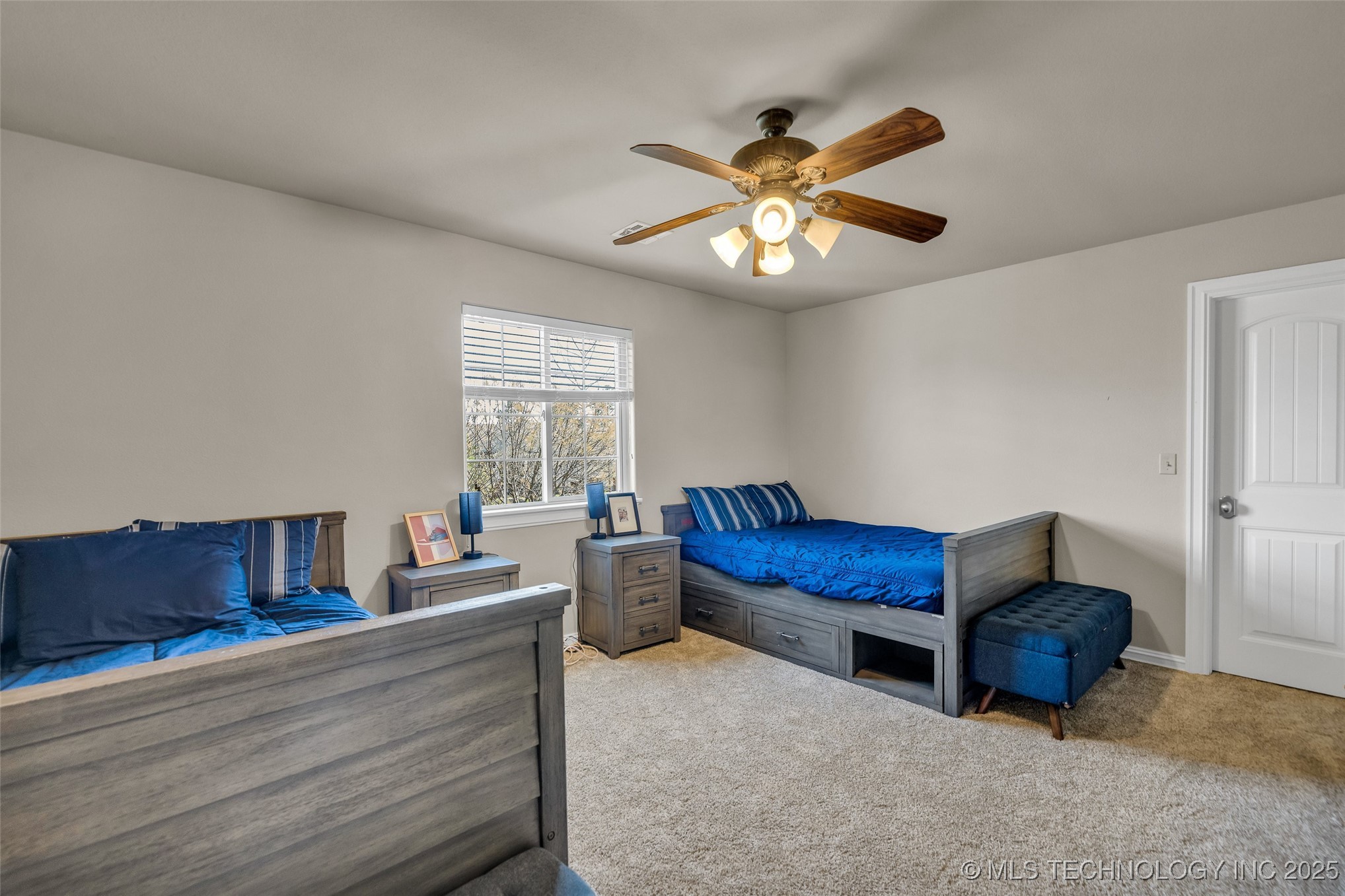 11280 S 72nd East Place