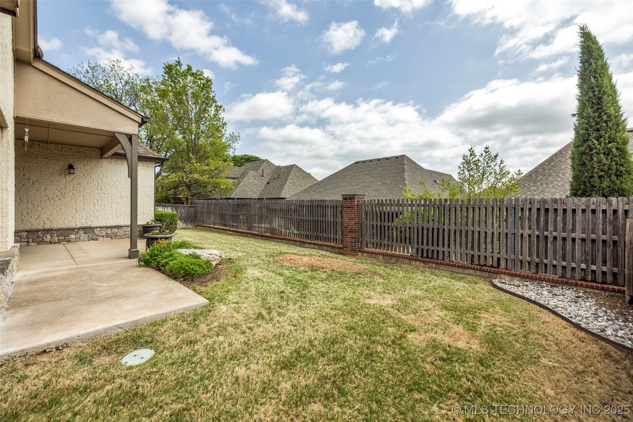 10921 S 77th East Avenue