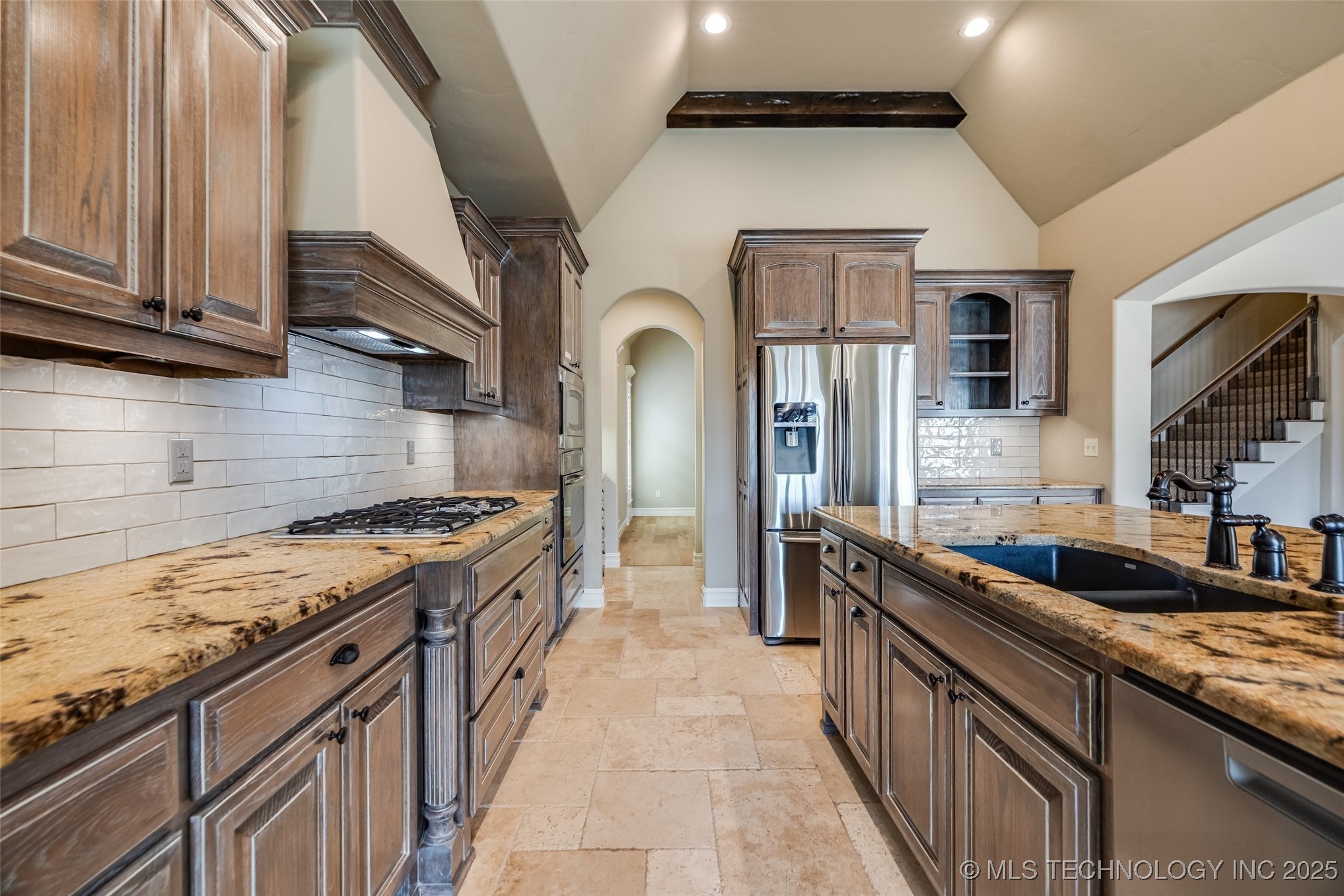 10921 S 77th East Avenue