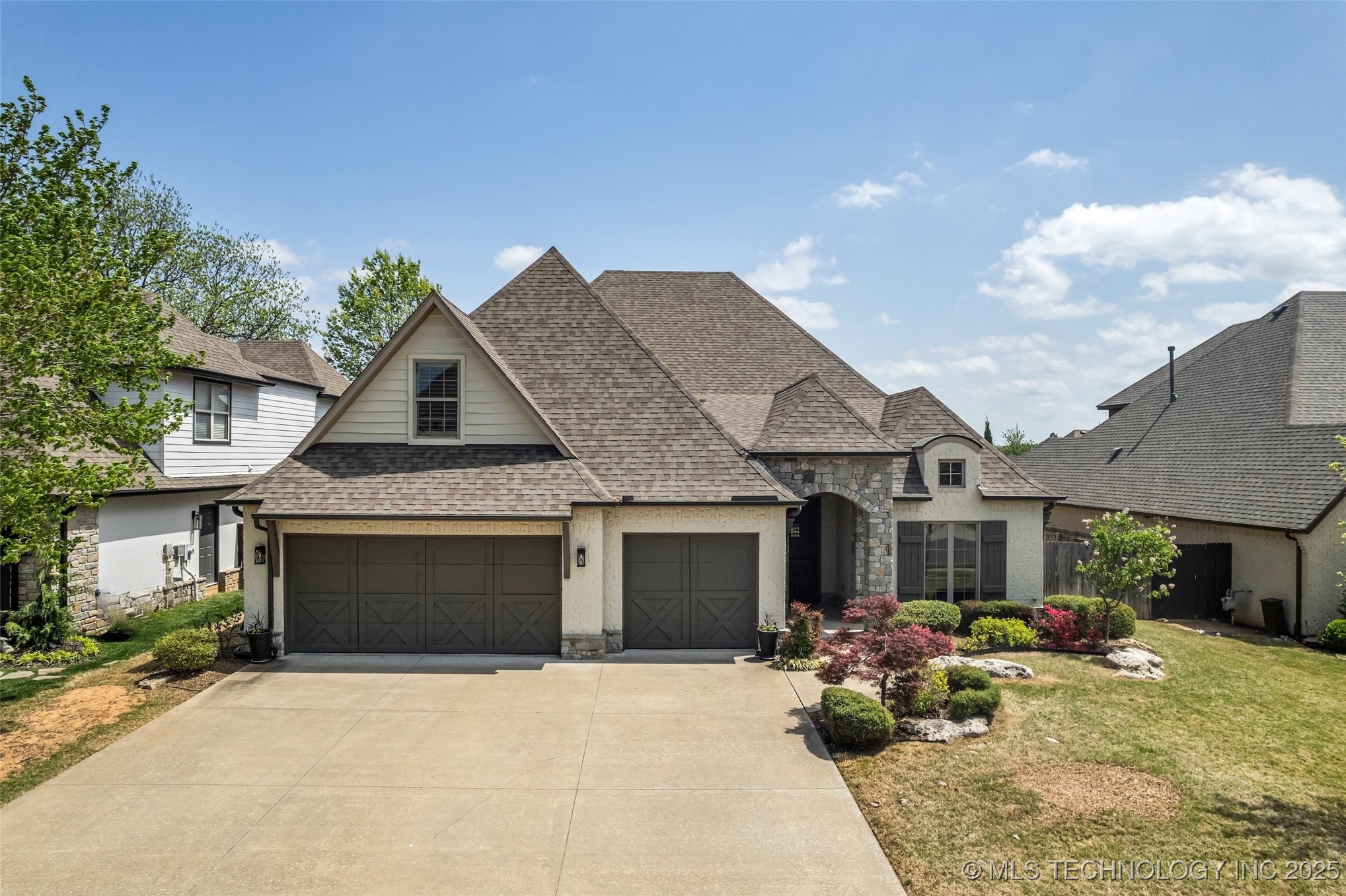 10921 S 77th East Avenue