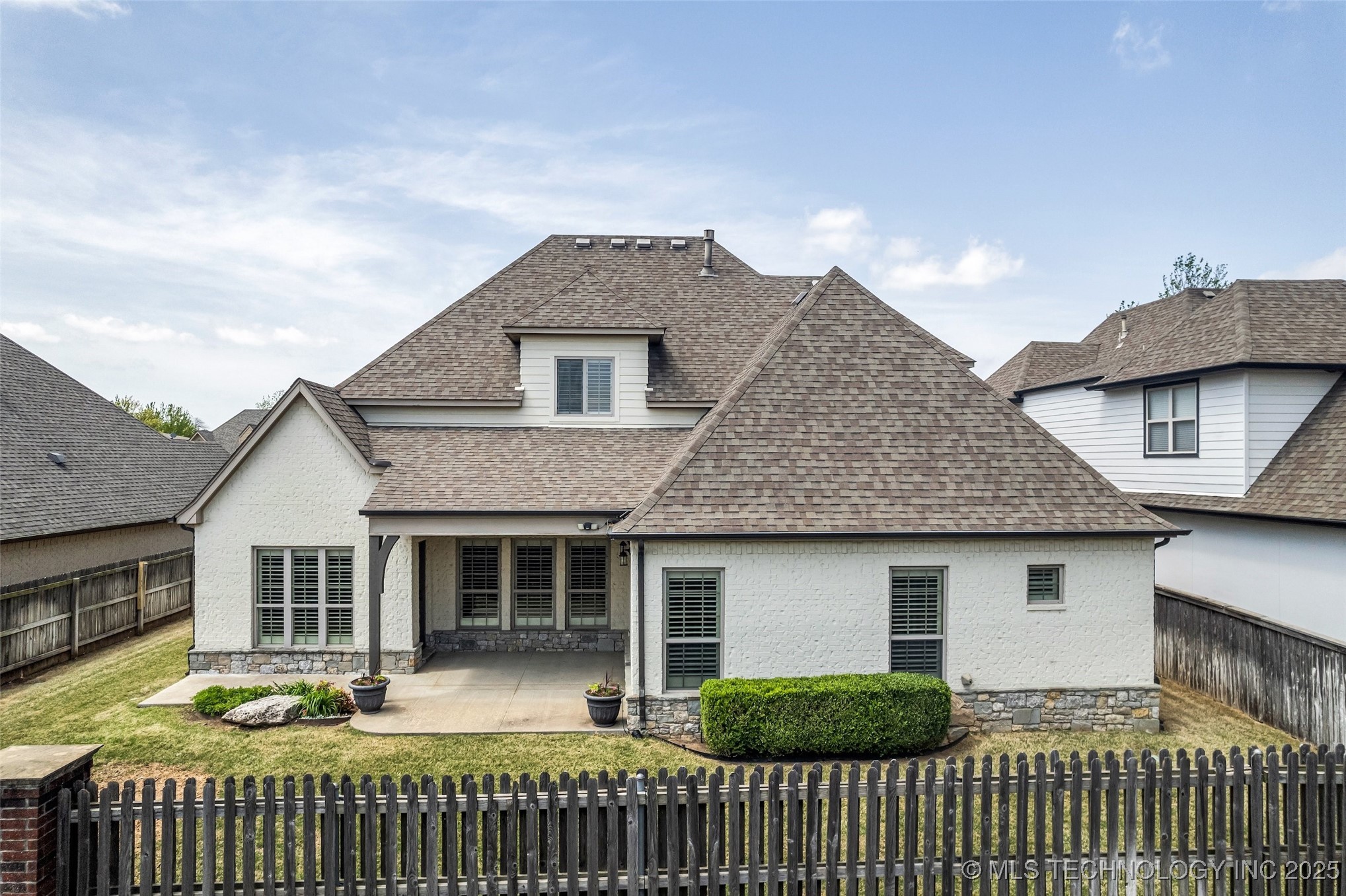 10921 S 77th East Avenue