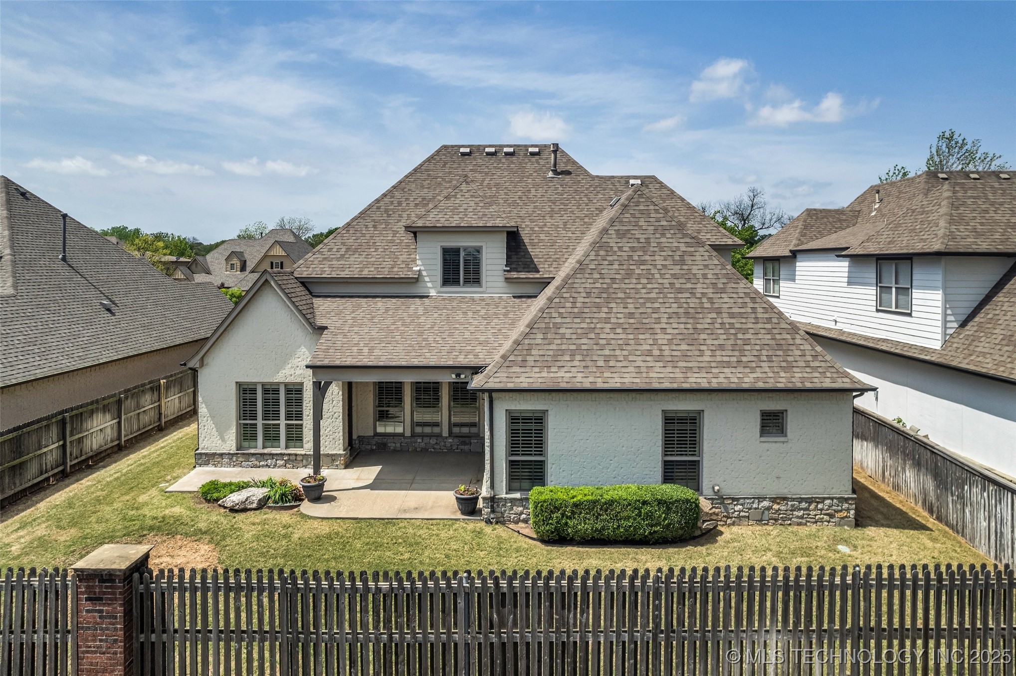 10921 S 77th East Avenue